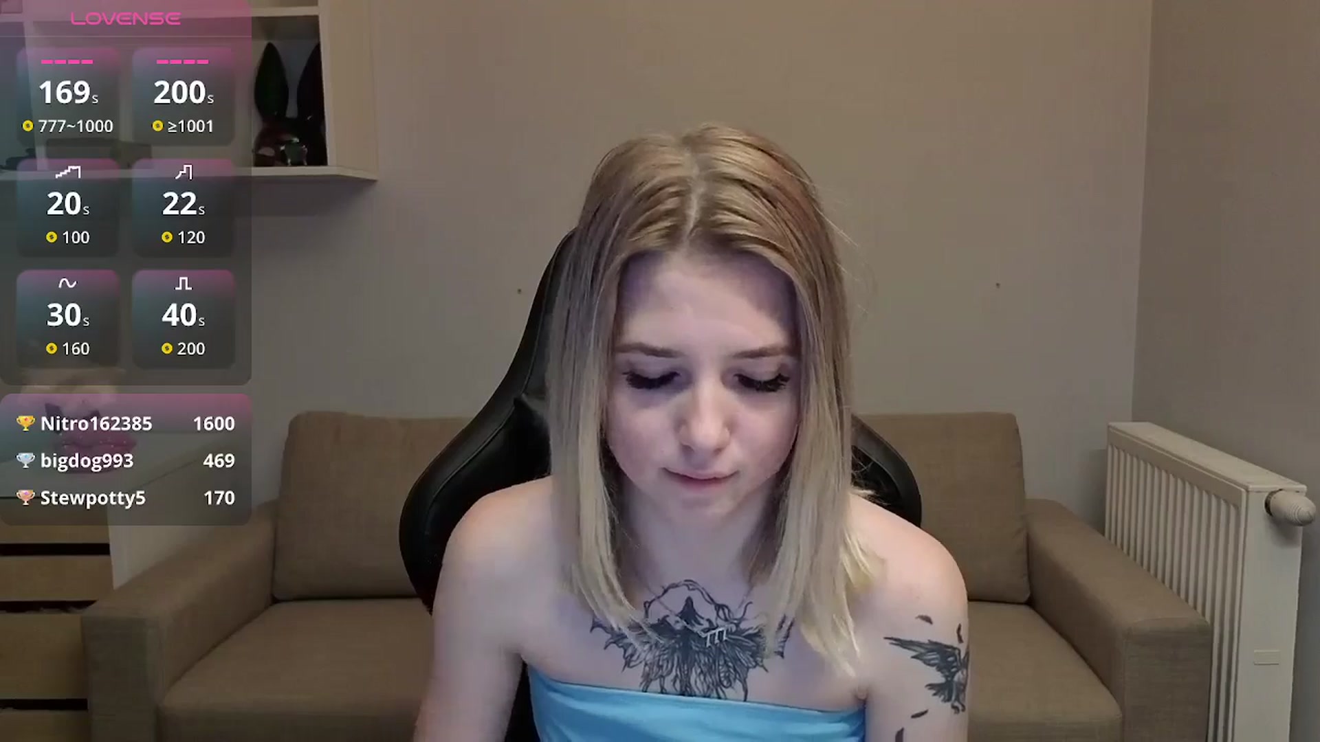 Gallery image thumbnail from Serphelia's myfreecams stream on, 12/02/2025, 04:09 image 6 of 20
