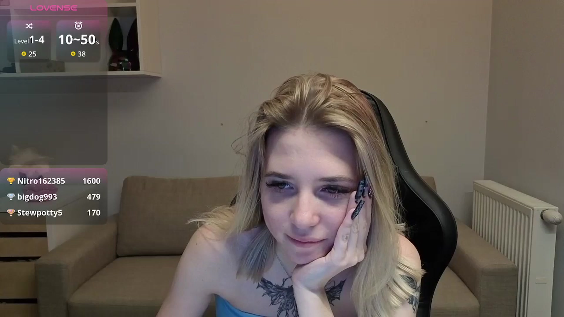 Gallery image thumbnail from Serphelia's myfreecams stream on, 12/02/2025, 04:09 image 14 of 20