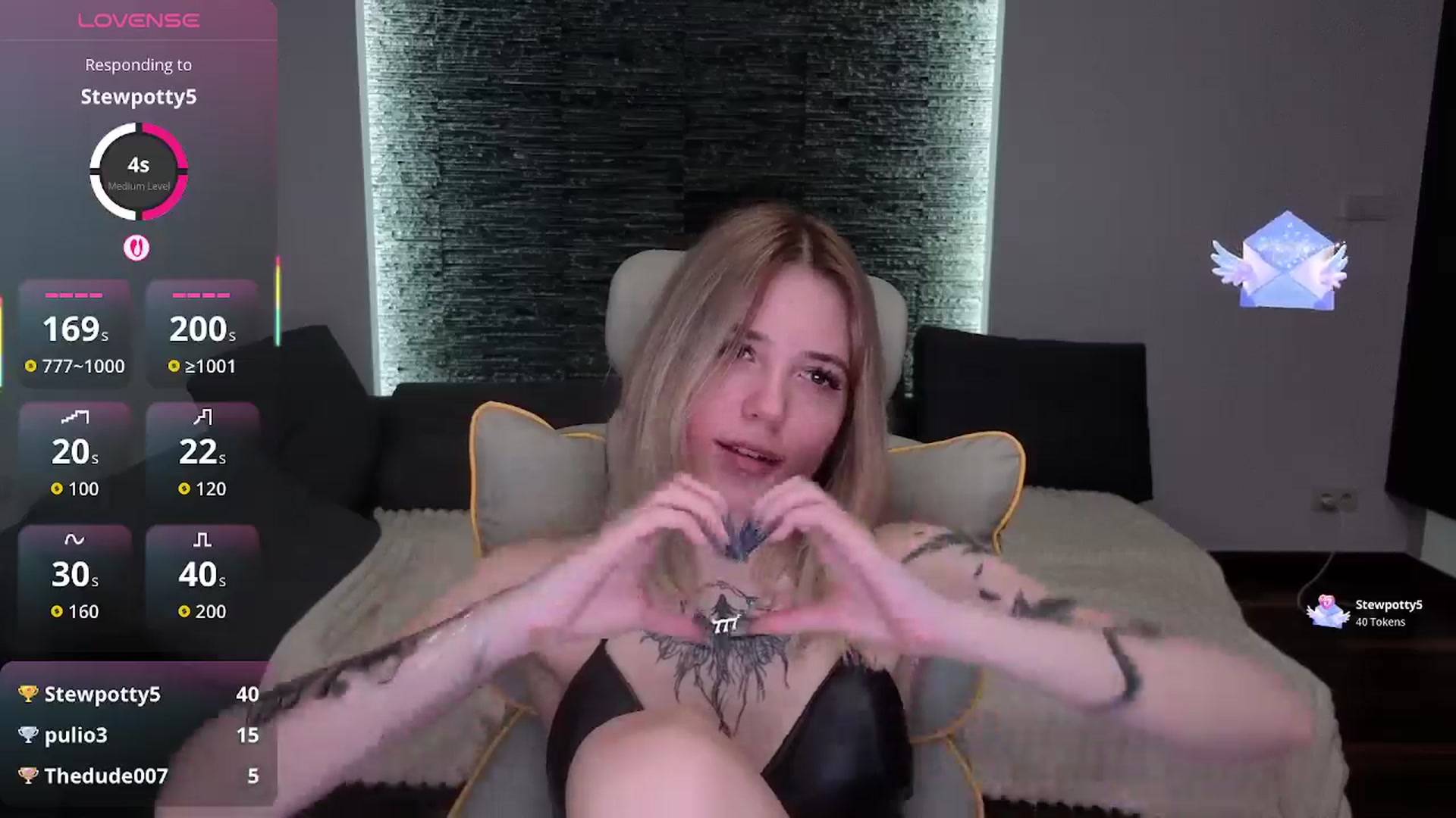 Gallery image thumbnail from Serphelia's myfreecams stream on, 12/06/2025, 14:49 image 12 of 20
