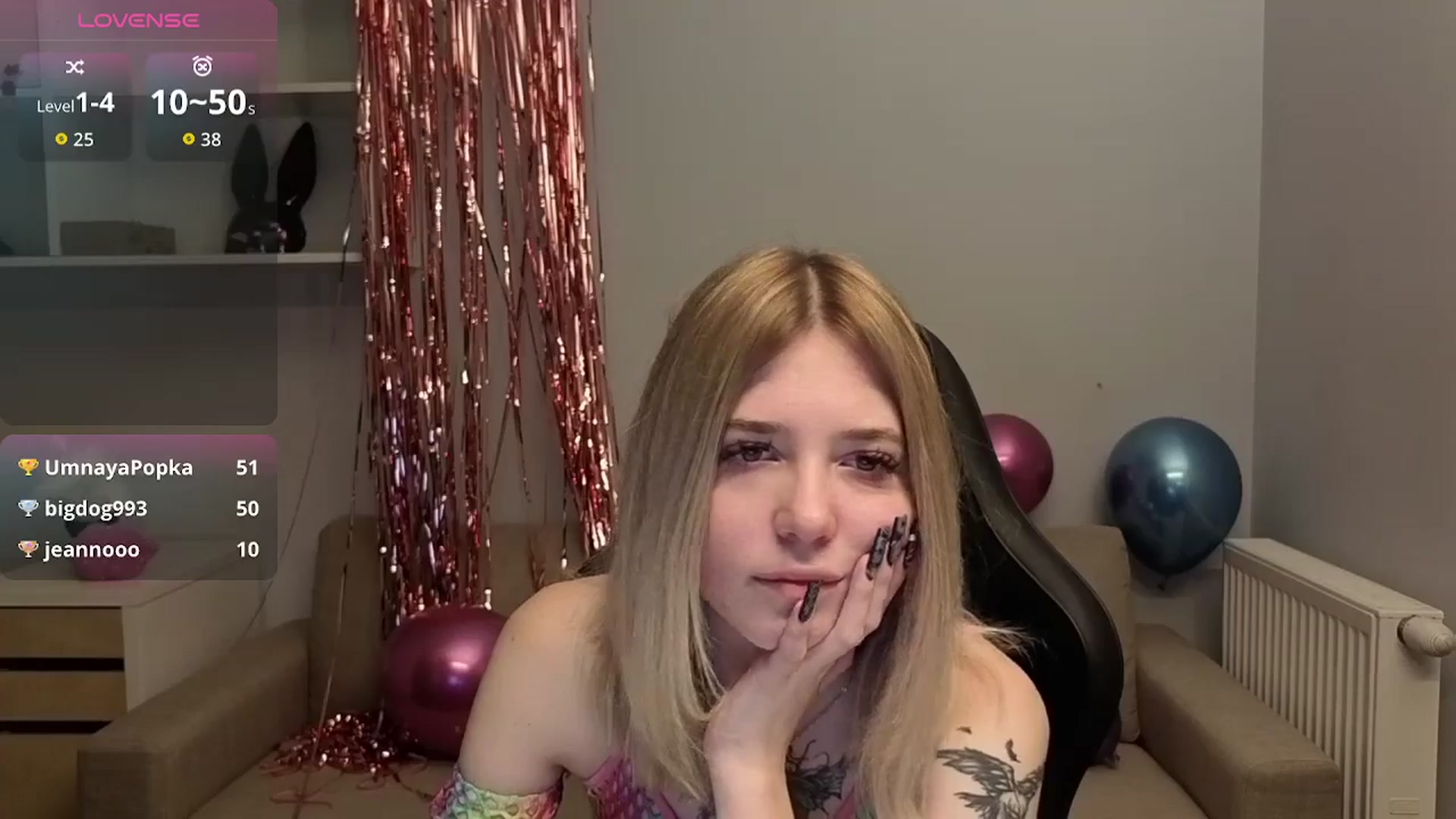 Gallery image thumbnail from Serphelia's myfreecams stream on, 12/13/2025, 24:06 image 11 of 20