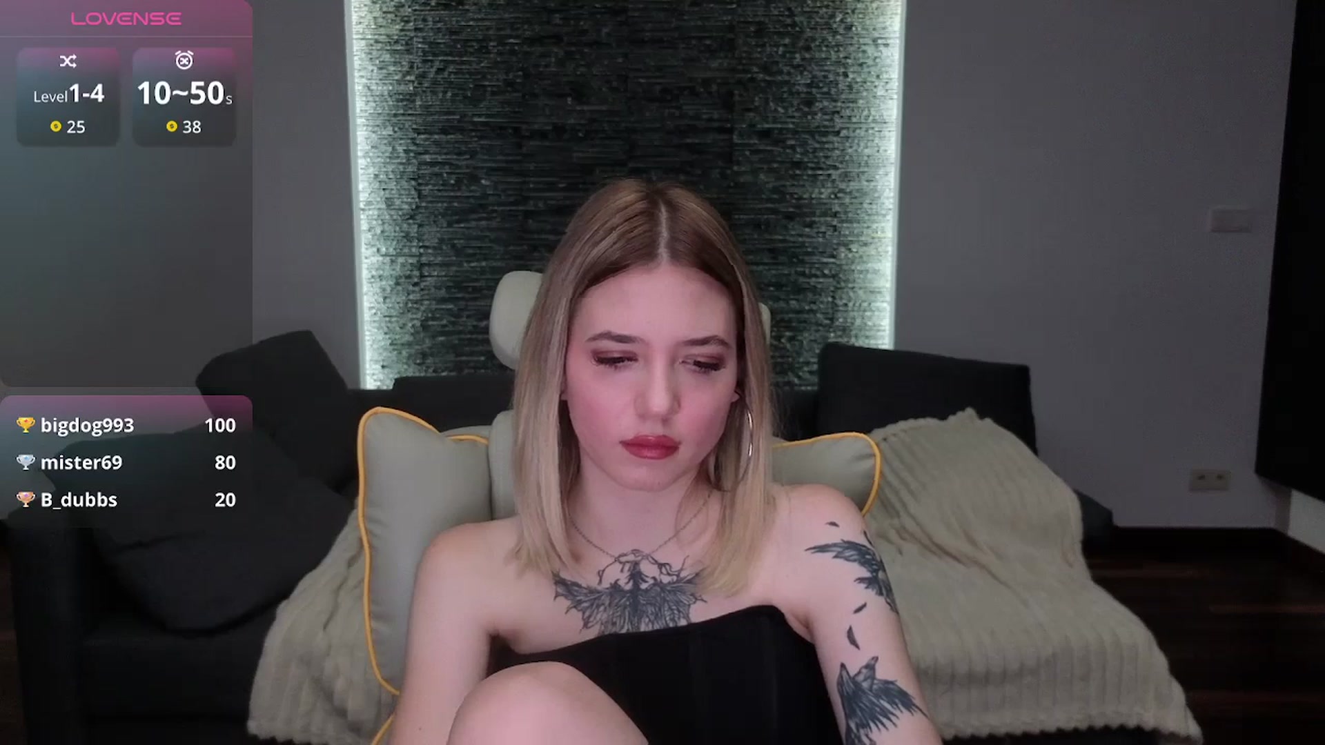 Gallery image thumbnail from Serphelia's myfreecams stream on, 12/13/2025, 16:20 image 11 of 20