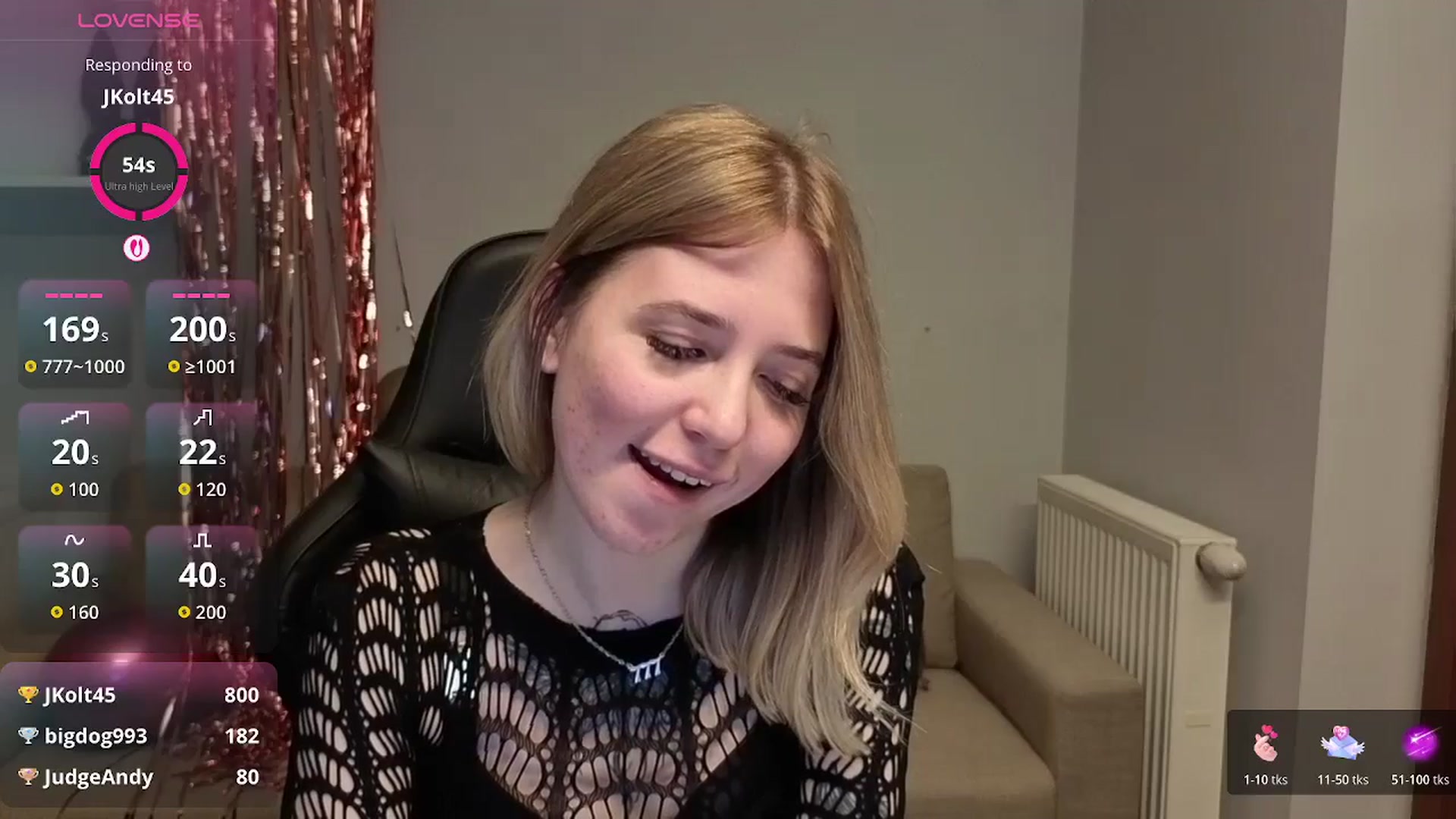 Gallery image thumbnail from Serphelia's myfreecams stream on, 12/15/2025, 24:35 image 6 of 20