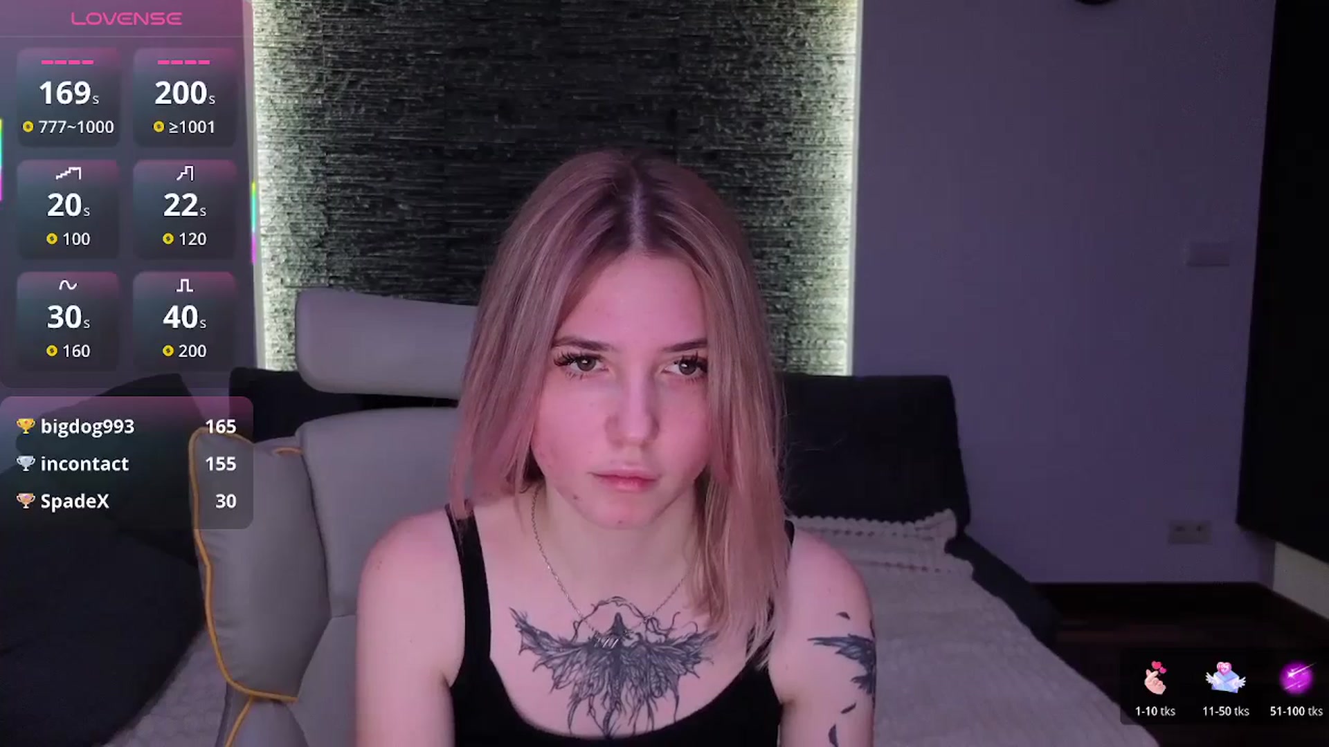Gallery image thumbnail from Serphelia's myfreecams stream on, 12/31/2025, 24:19 image 18 of 20