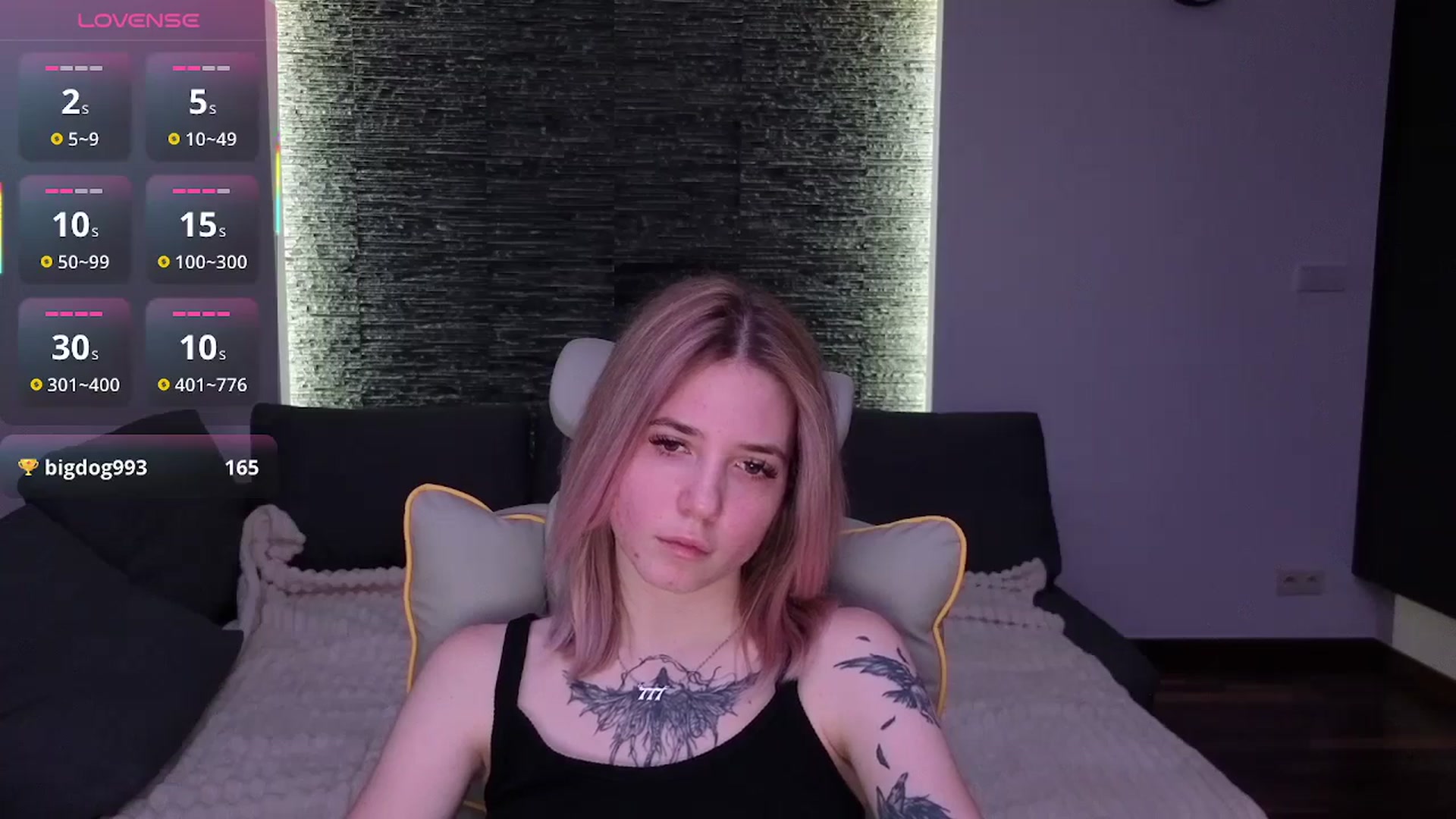 Gallery image thumbnail from Serphelia's myfreecams stream on, 12/31/2025, 24:19 image 13 of 20