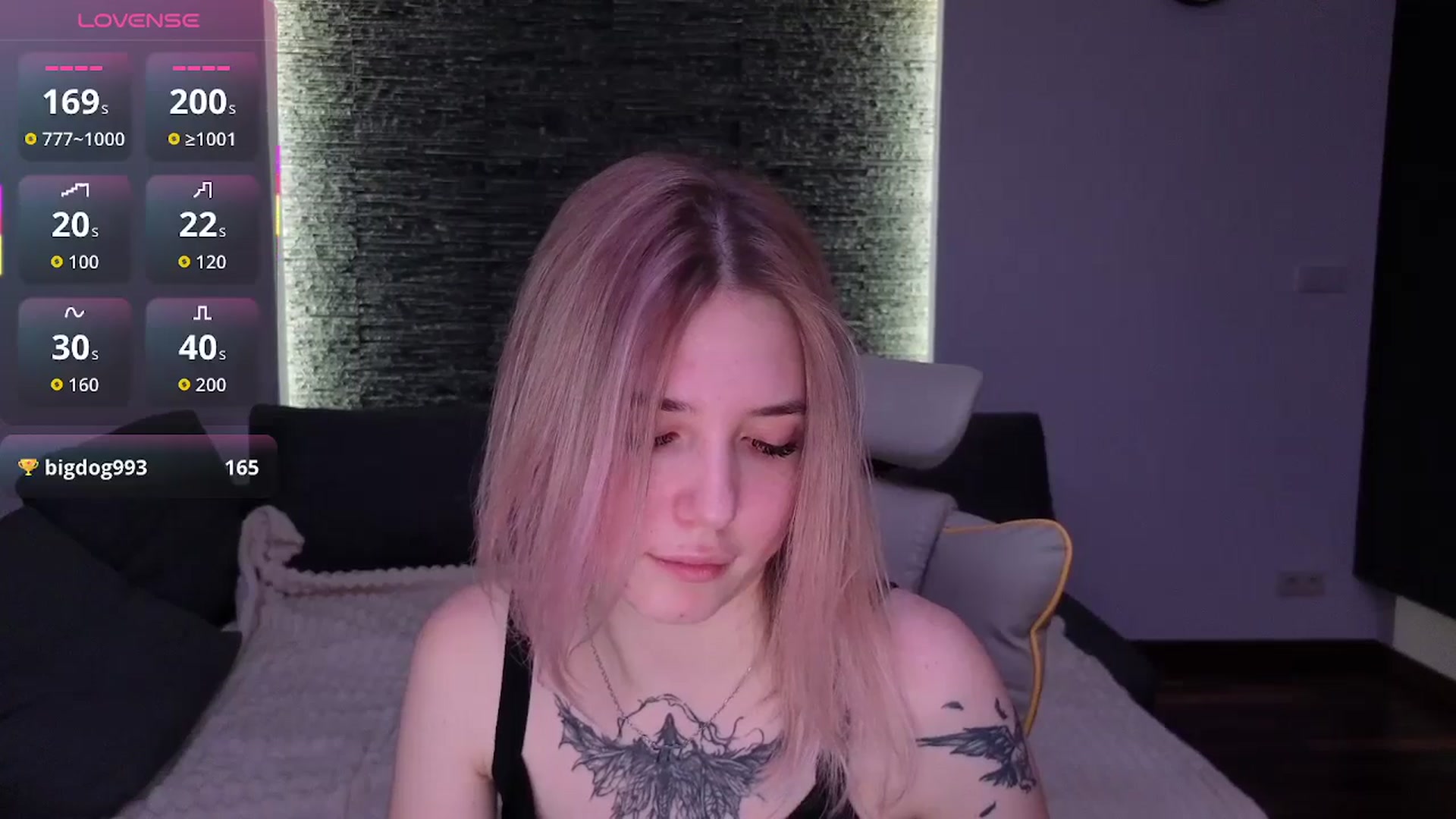 Gallery image thumbnail from Serphelia's myfreecams stream on, 12/31/2025, 24:19 image 10 of 20