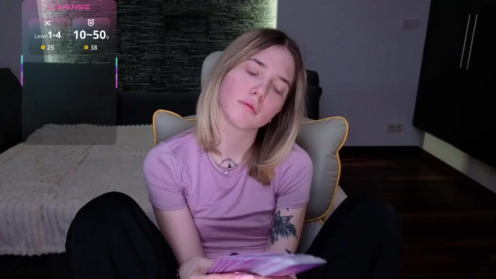 Gallery image thumbnail from Serphelia's myfreecams stream on, 04/11/2026, 19:00 image 8 of 20