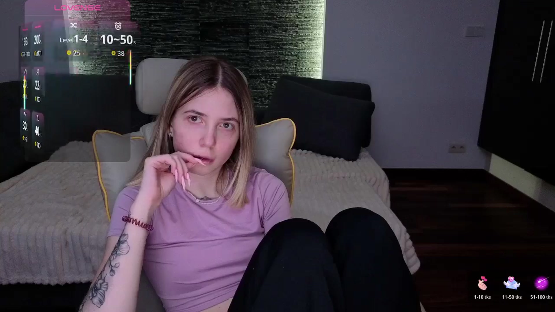 Gallery image thumbnail from Serphelia's myfreecams stream on, 04/11/2026, 19:00 image 15 of 20