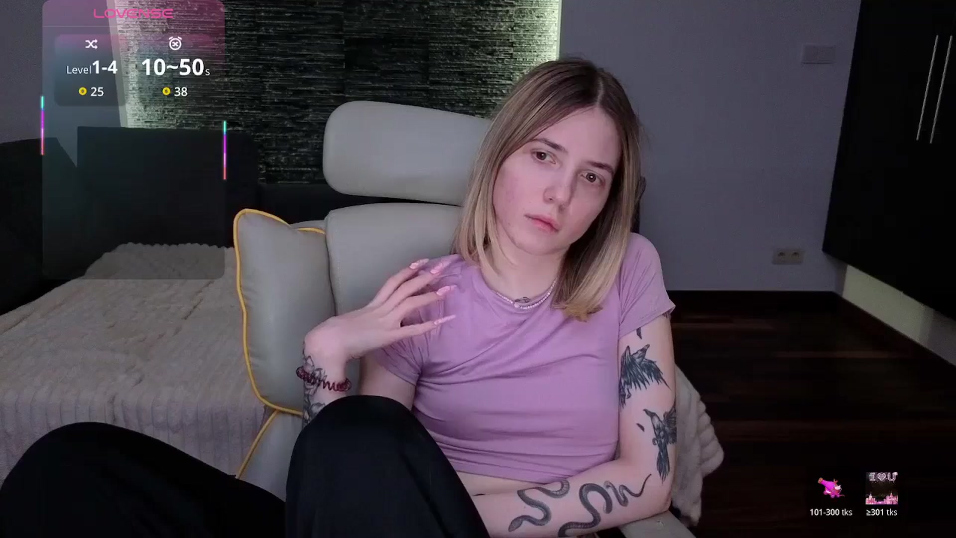 Gallery image thumbnail from Serphelia's myfreecams stream on, 04/11/2026, 19:00 image 17 of 20