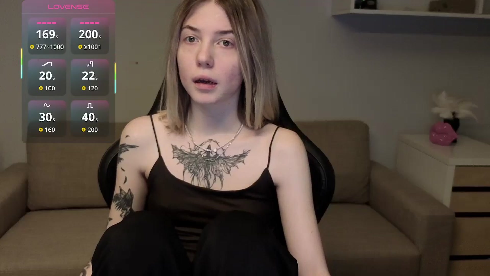 Gallery image thumbnail from Serphelia's myfreecams stream on, 04/13/2026, 18:28 image 2 of 20