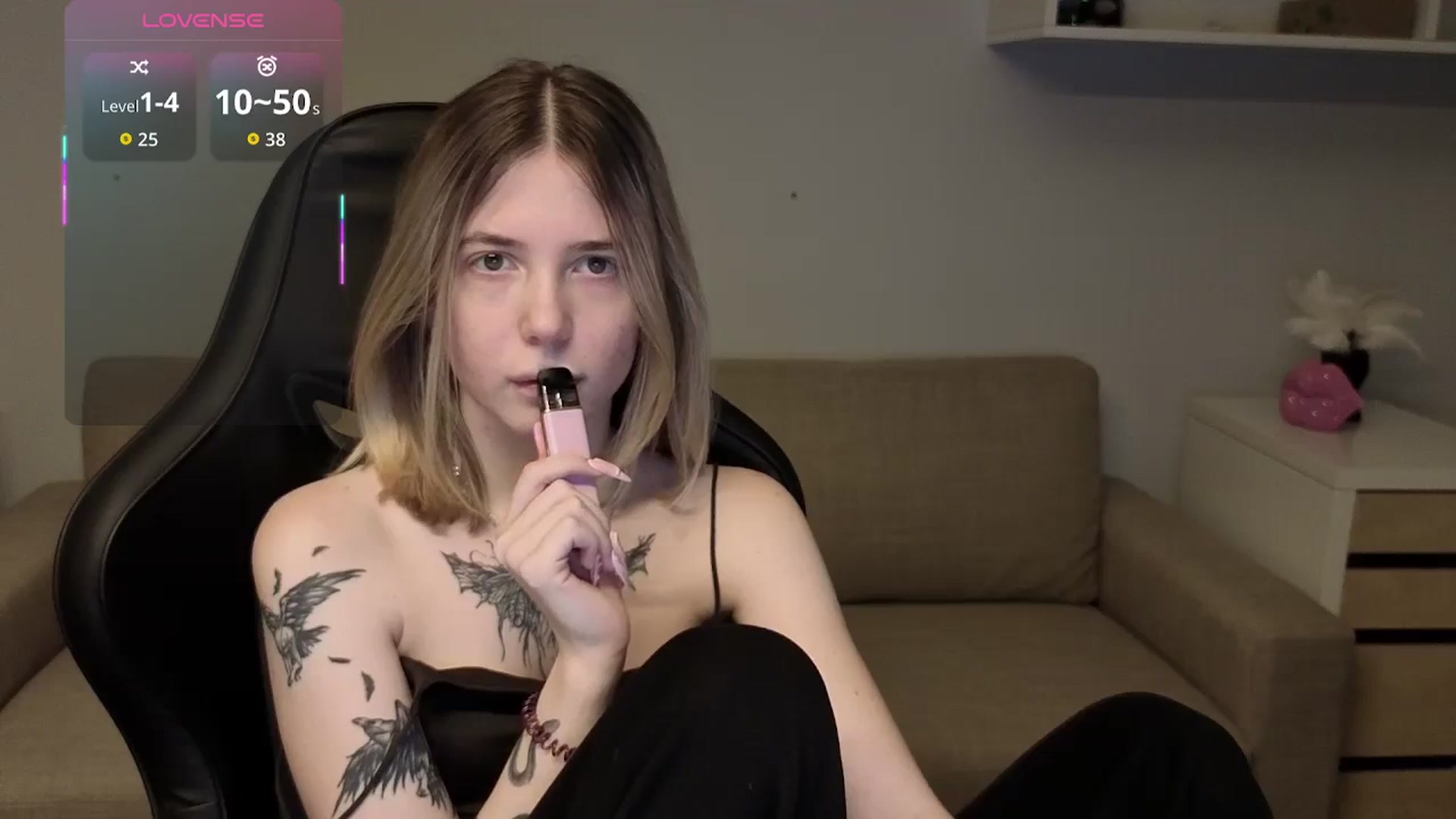 Gallery image thumbnail from Serphelia's myfreecams stream on, 04/13/2026, 18:28 image 17 of 20