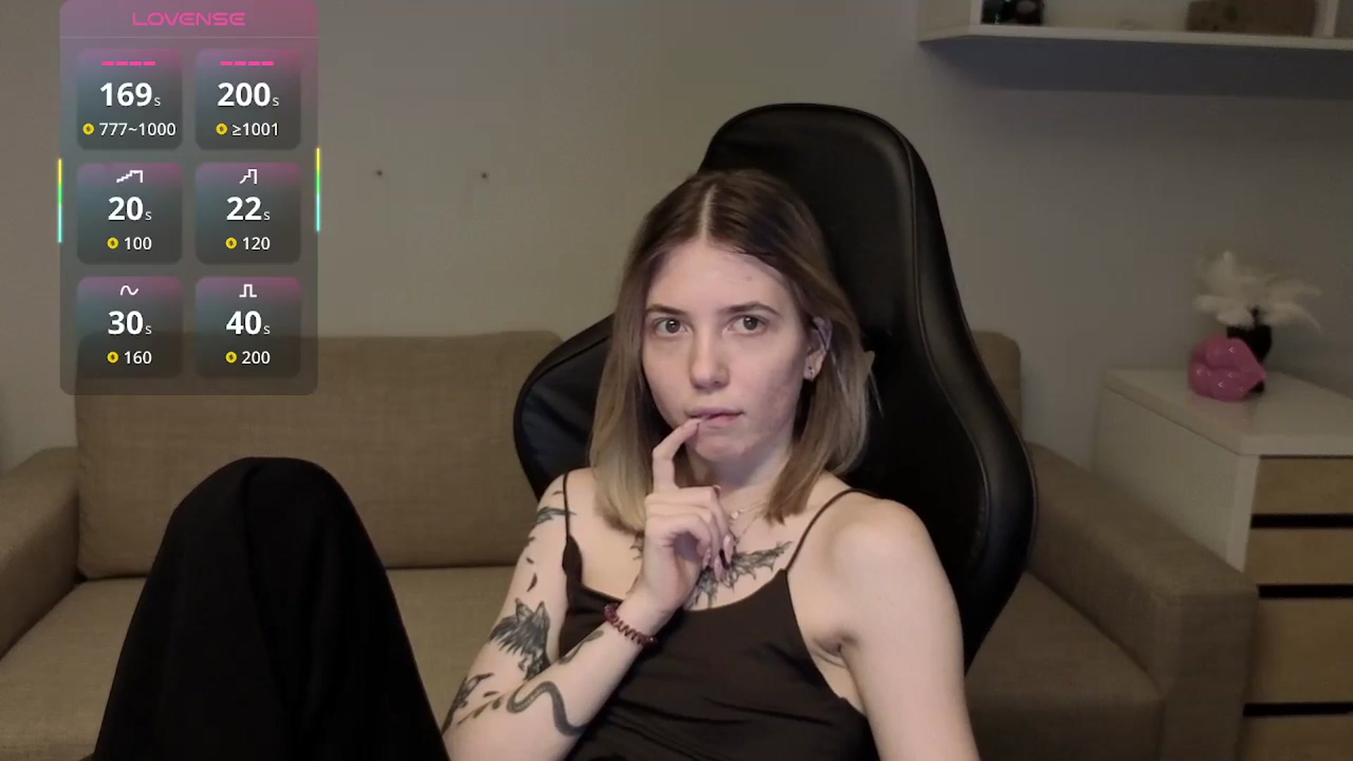Gallery image thumbnail from Serphelia's myfreecams stream on, 04/13/2026, 18:28 image 9 of 20