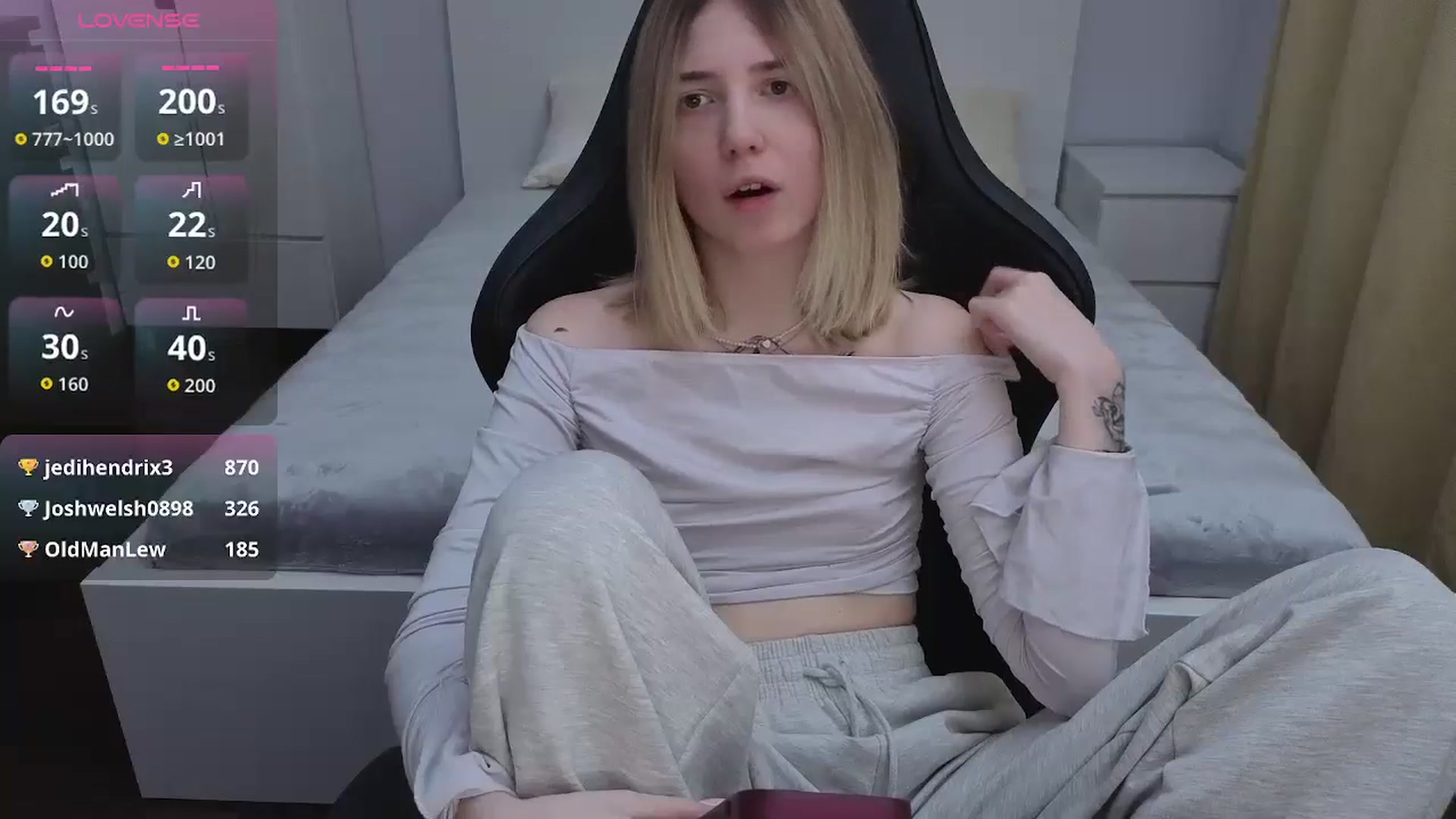 Gallery image thumbnail from Serphelia's myfreecams stream on, 04/14/2026, 20:23 image 4 of 20