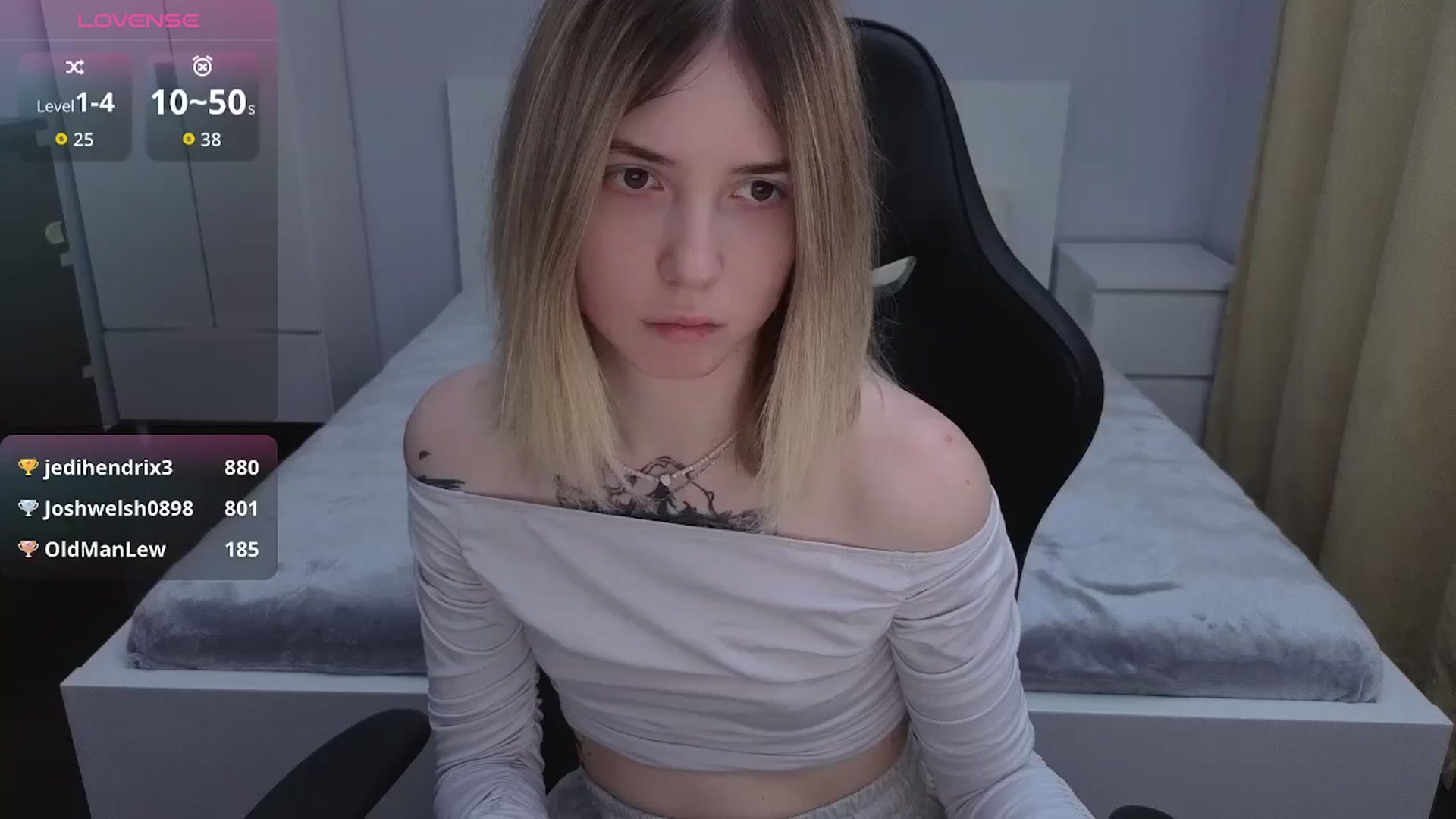 Gallery image thumbnail from Serphelia's myfreecams stream on, 04/14/2026, 20:23 image 6 of 20