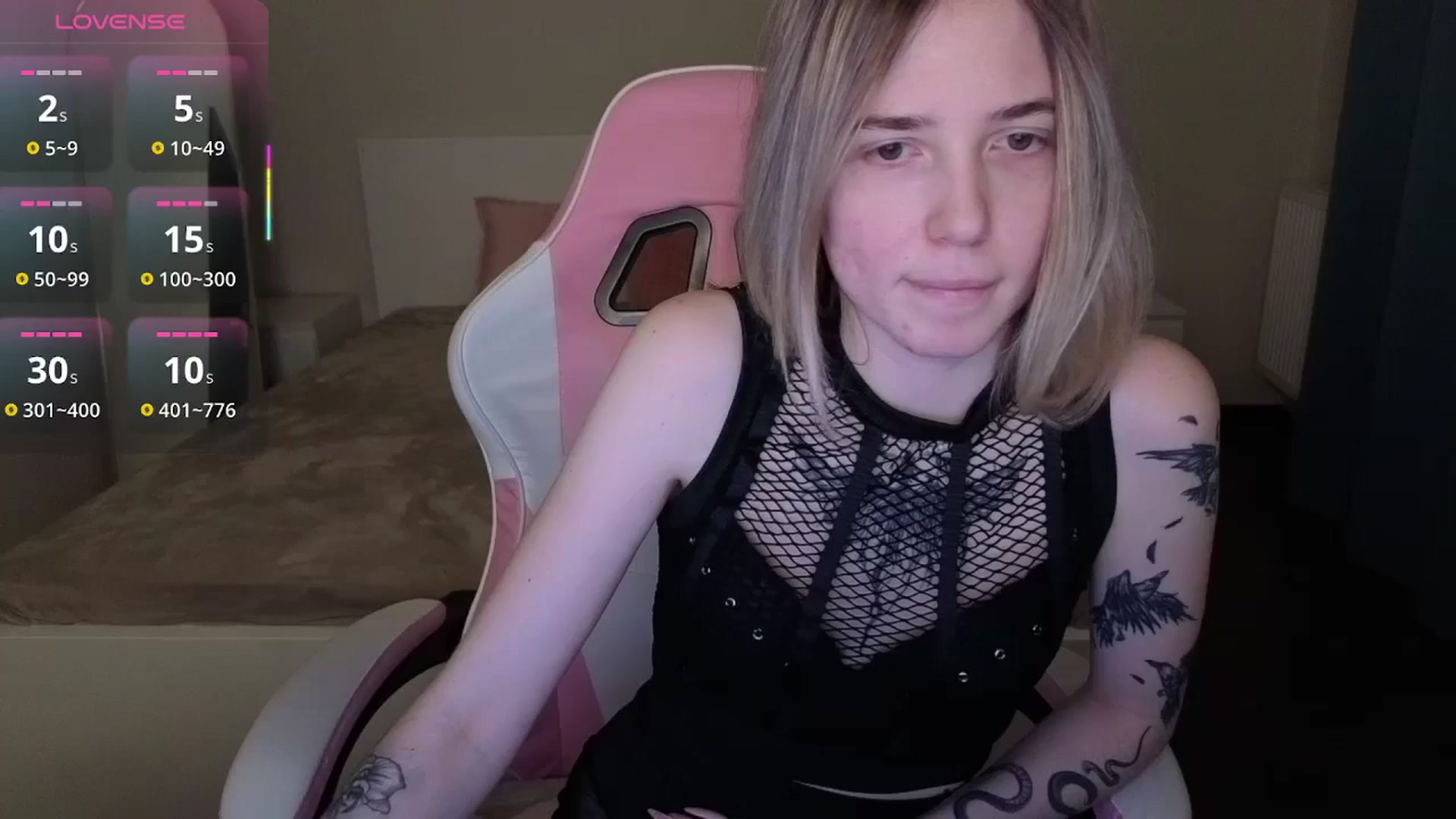 Gallery image thumbnail from Serphelia's myfreecams stream on, 04/15/2026, 21:11 image 9 of 20