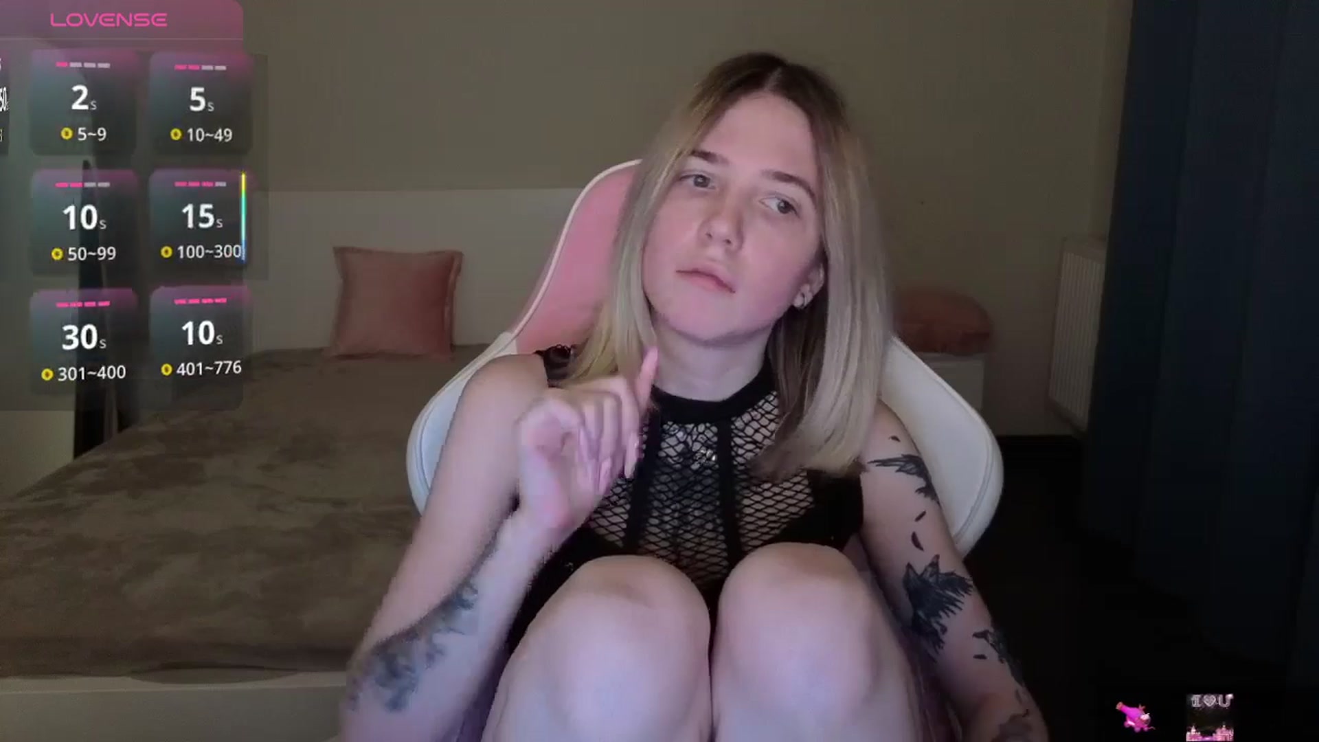 Gallery image thumbnail from Serphelia's myfreecams stream on, 04/15/2026, 21:11 image 19 of 20