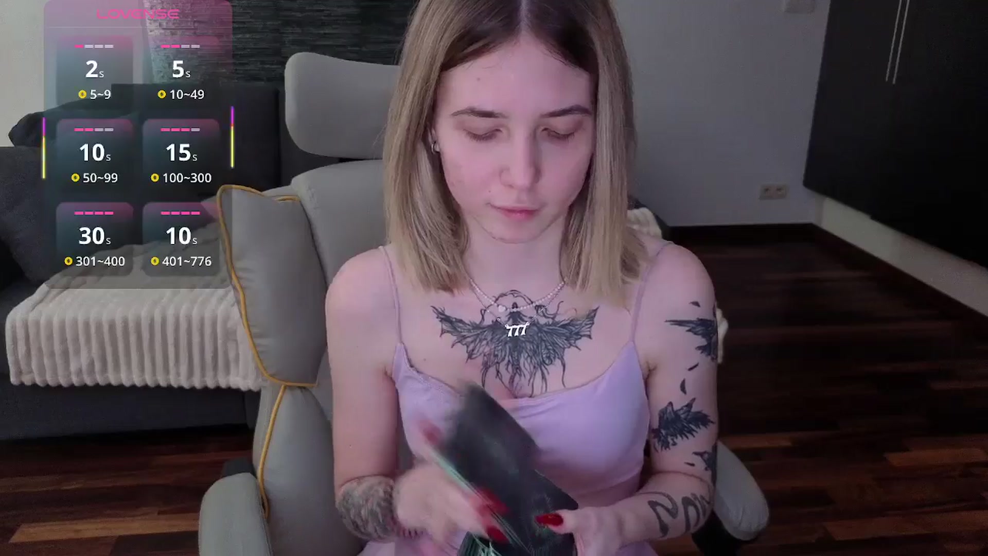 Gallery image thumbnail from Serphelia's myfreecams stream on, 04/18/2026, 15:30 image 3 of 20