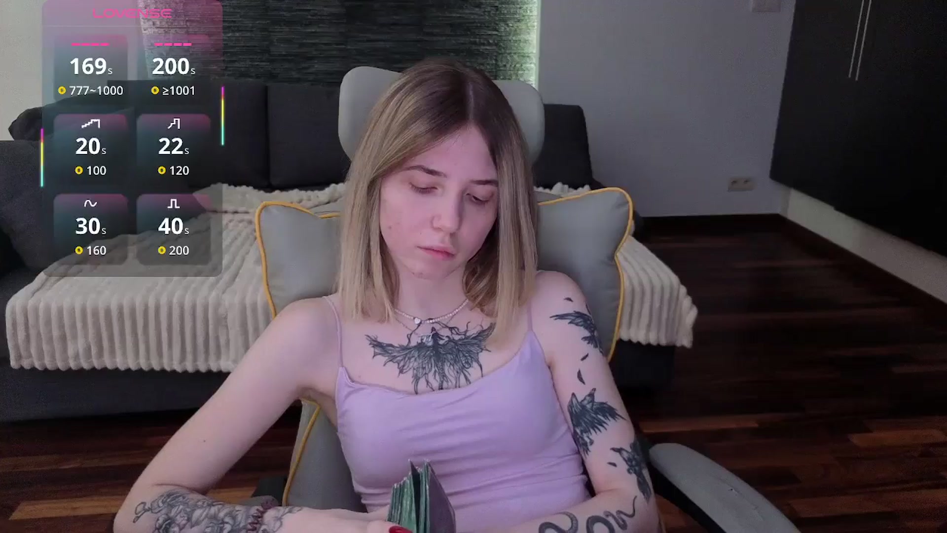 Gallery image thumbnail from Serphelia's myfreecams stream on, 04/18/2026, 15:30 image 8 of 20
