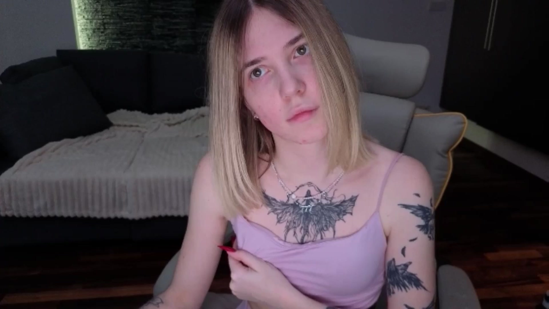 Gallery image thumbnail from Serphelia's myfreecams stream on, 04/18/2026, 17:08 image 11 of 20