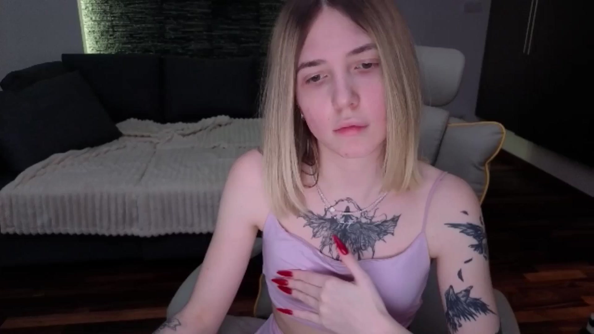 Gallery image thumbnail from Serphelia's myfreecams stream on, 04/18/2026, 17:08 image 12 of 20