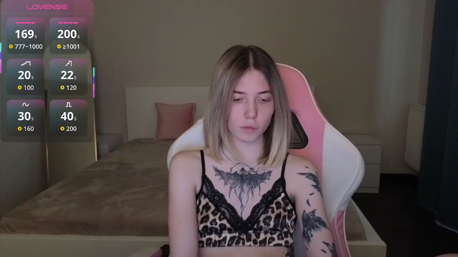 Gallery image thumbnail from Serphelia's myfreecams stream on, 04/19/2026, 15:24 image 8 of 20