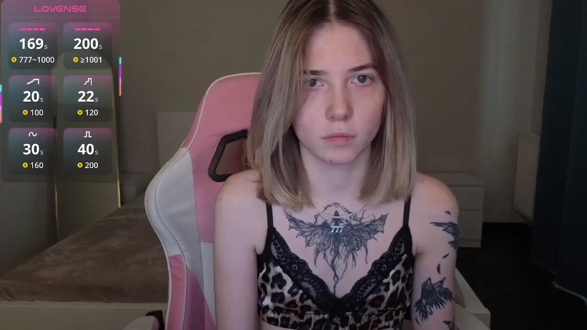 Gallery image thumbnail from Serphelia's myfreecams stream on, 04/19/2026, 15:24 image 6 of 20