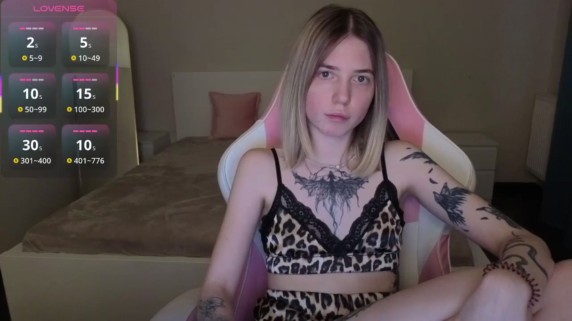 Gallery image thumbnail from Serphelia's myfreecams stream on, 04/19/2026, 16:54 image 17 of 20