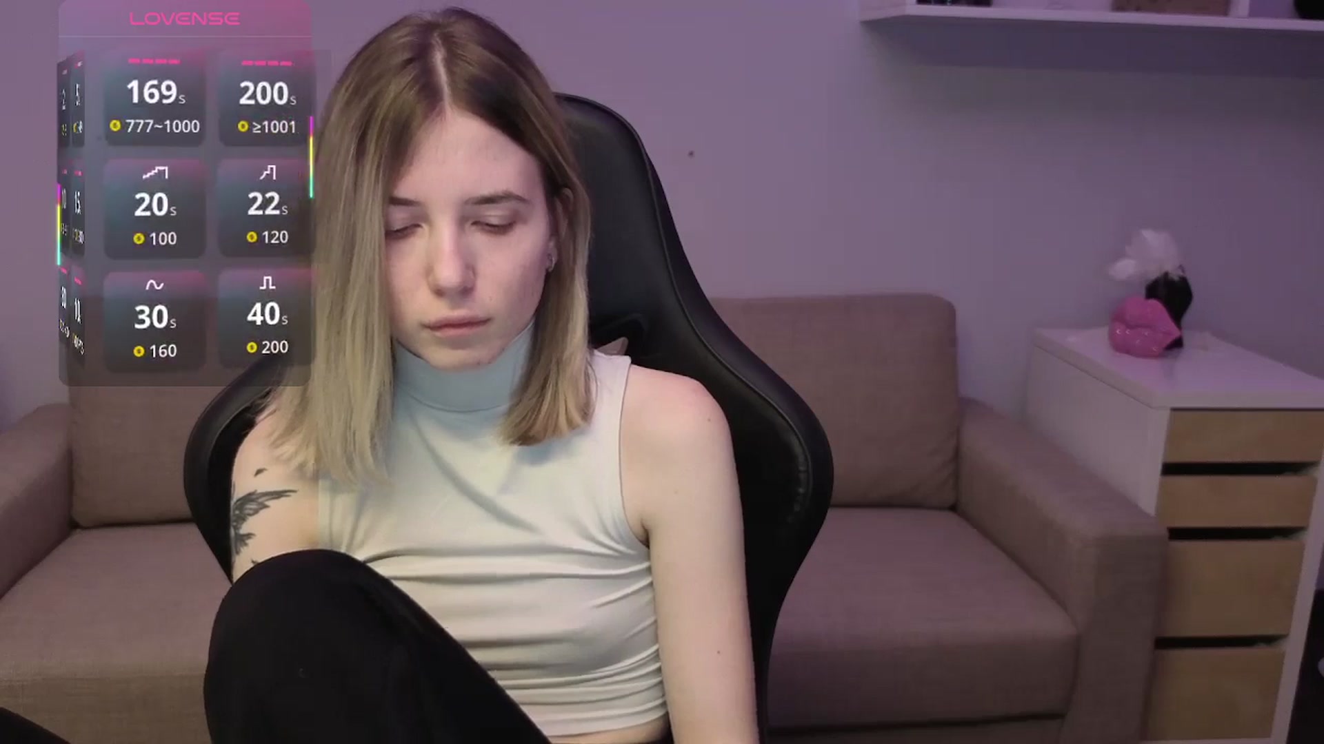 Gallery image thumbnail from Serphelia's myfreecams stream on, 04/20/2026, 16:58 image 13 of 20