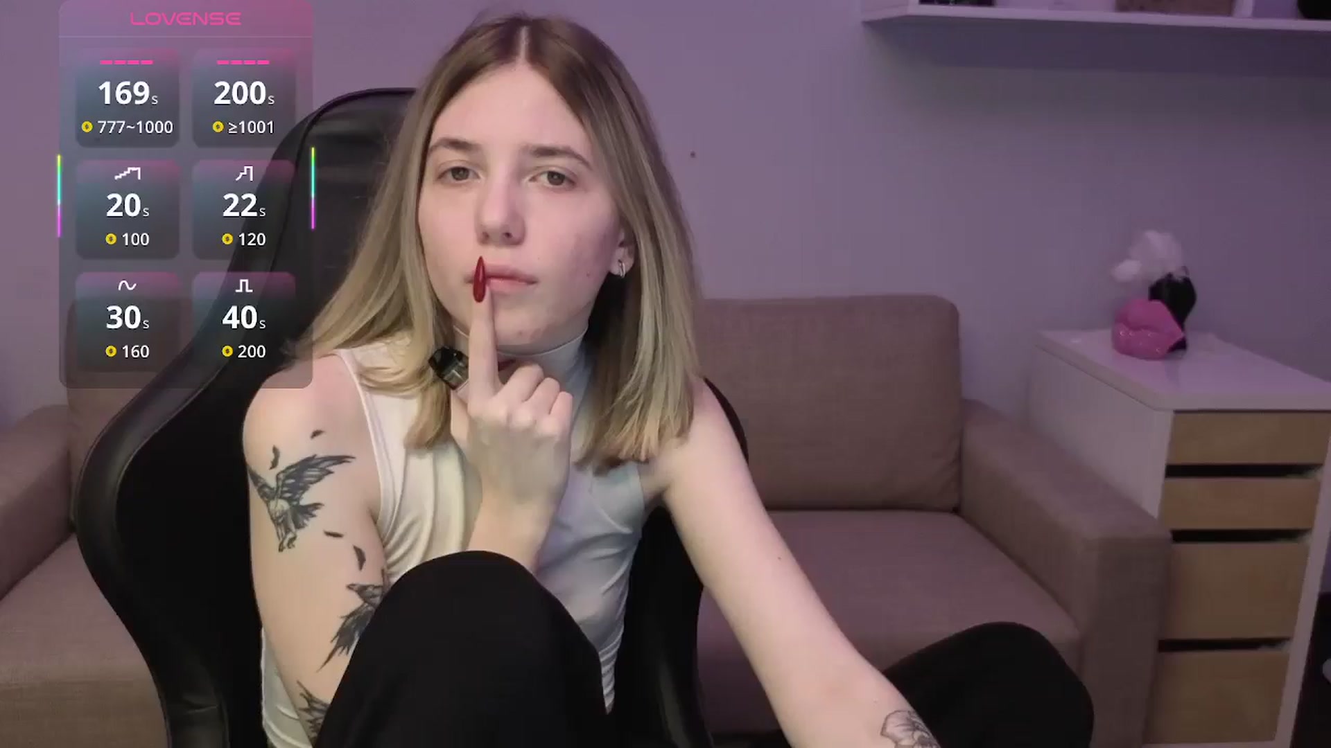 Gallery image thumbnail from Serphelia's myfreecams stream on, 04/20/2026, 16:58 image 7 of 20