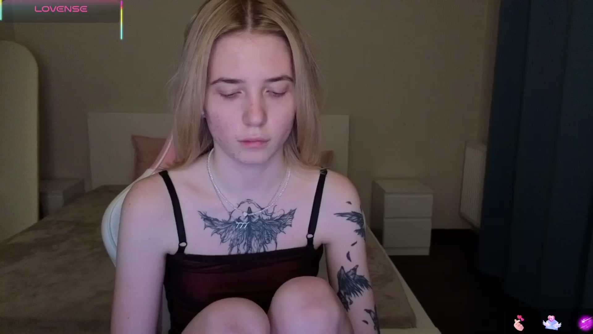 Gallery image thumbnail from Serphelia's myfreecams stream on, 04/23/2026, 21:29 image 11 of 20