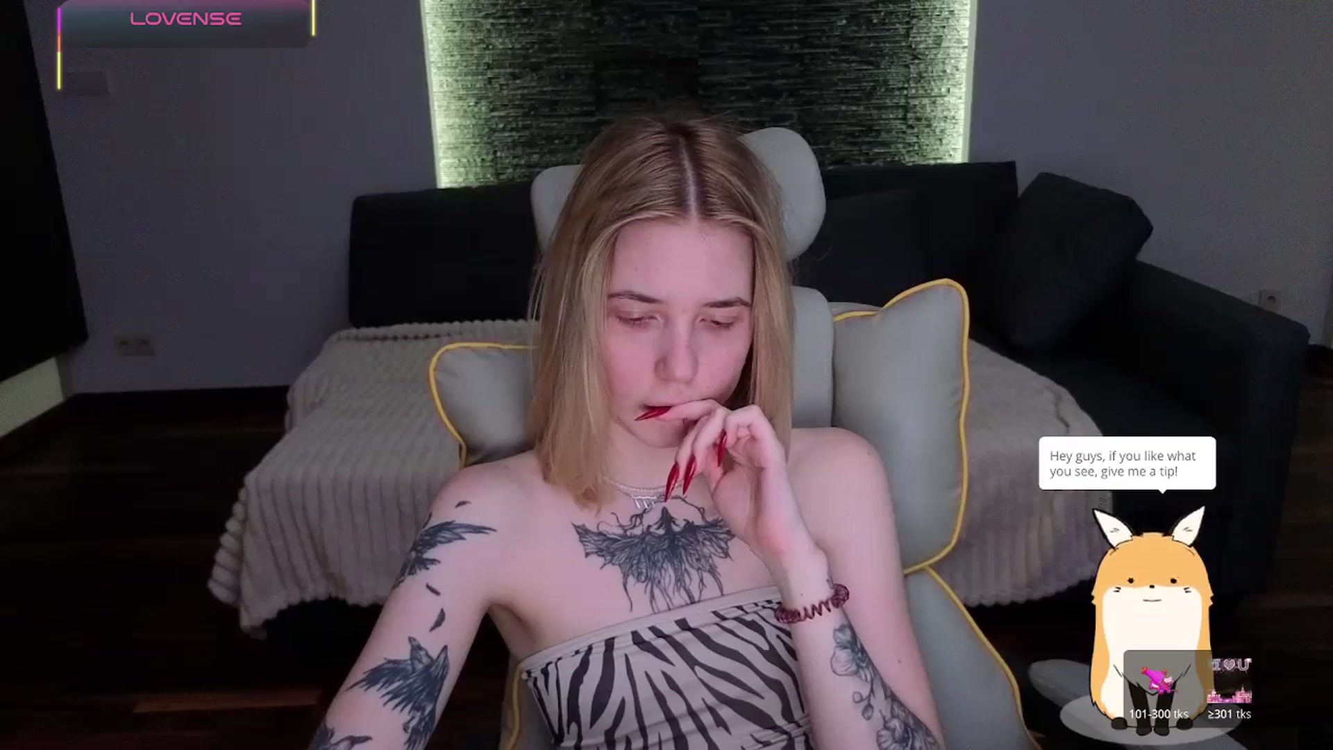 Gallery image thumbnail from Serphelia's myfreecams stream on, 04/25/2026, 18:39 image 8 of 20