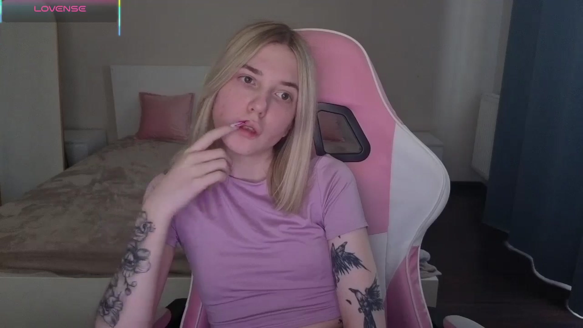 Gallery image thumbnail from Serphelia's myfreecams stream on, 05/02/2026, 15:22 image 16 of 20