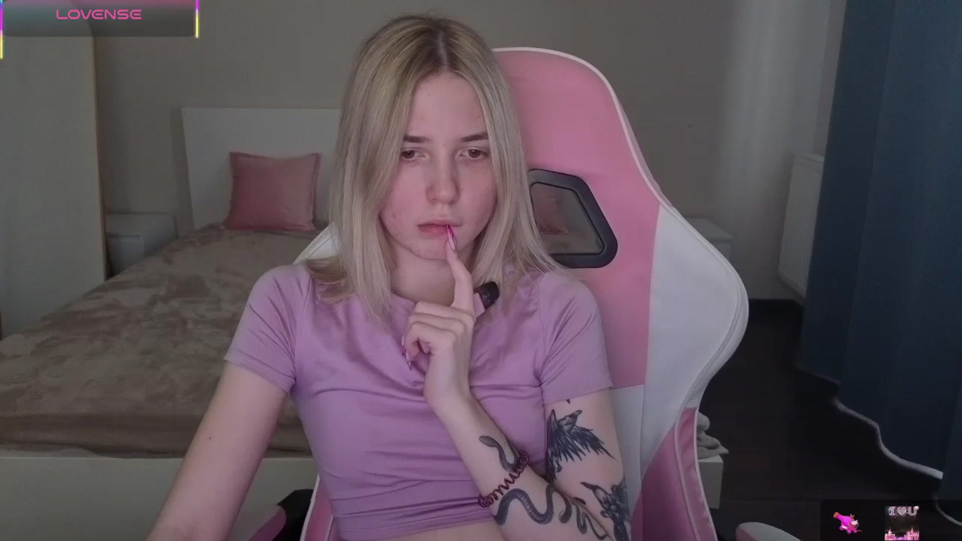 Gallery image thumbnail from Serphelia's myfreecams stream on, 05/02/2026, 15:22 image 6 of 20