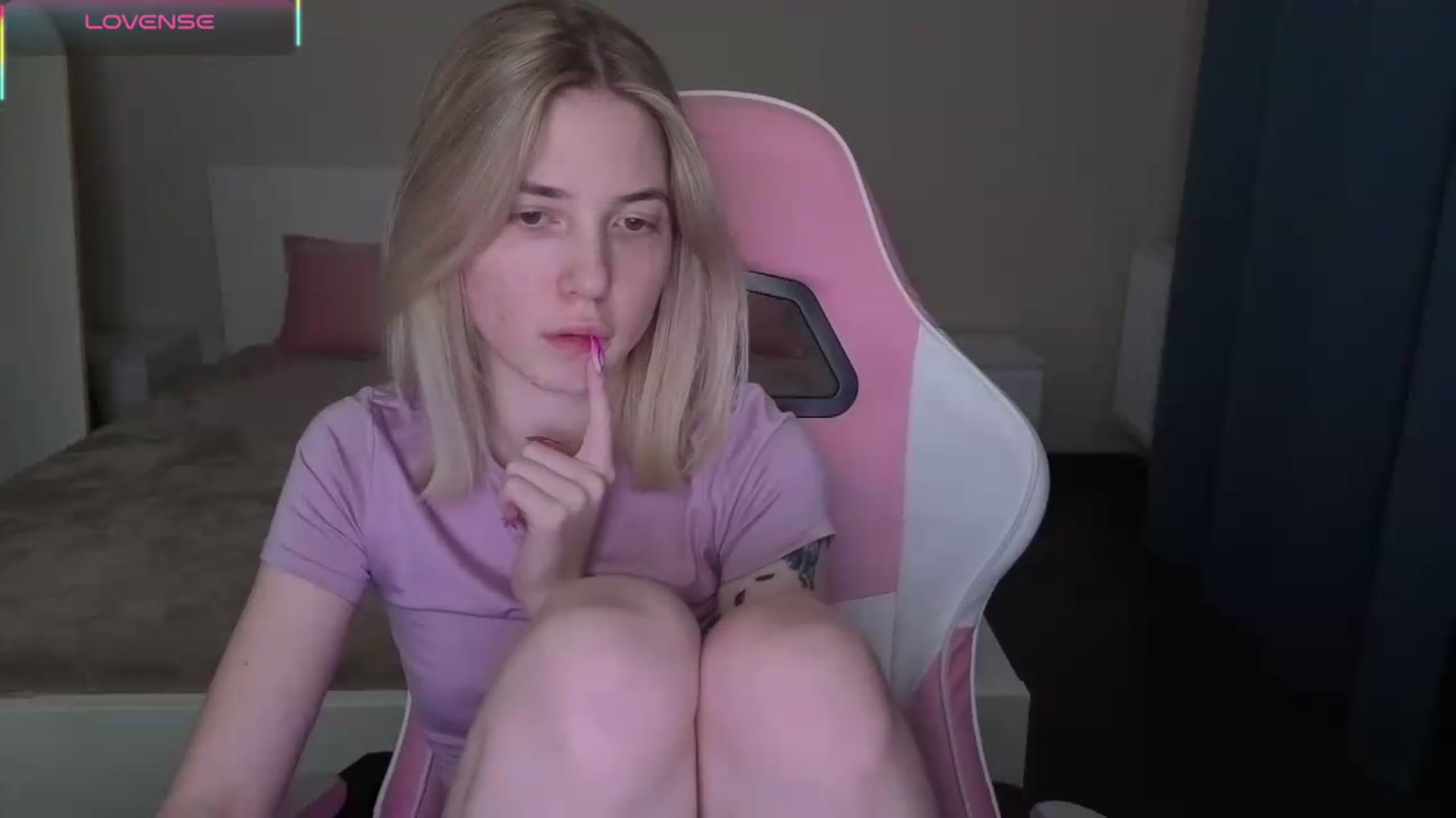 Gallery image thumbnail from Serphelia's myfreecams stream on, 05/02/2026, 19:47 image 12 of 20