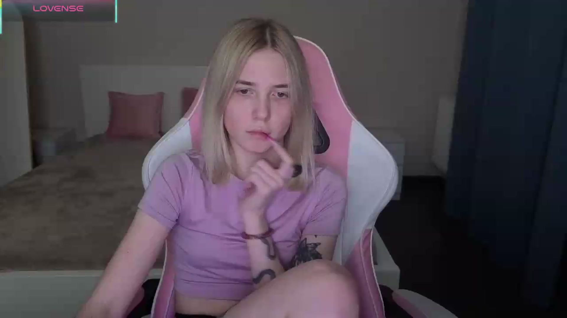 Gallery image thumbnail from Serphelia's myfreecams stream on, 05/02/2026, 19:47 image 20 of 20