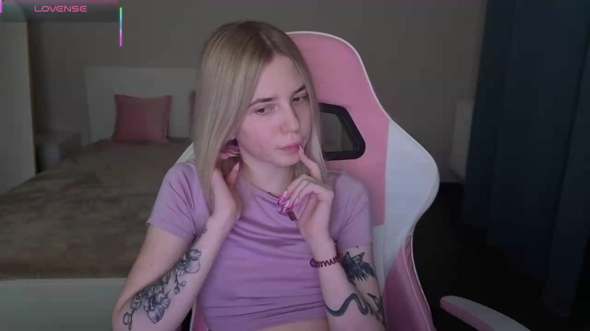Gallery image thumbnail from Serphelia's myfreecams stream on, 05/02/2026, 19:47 image 7 of 20