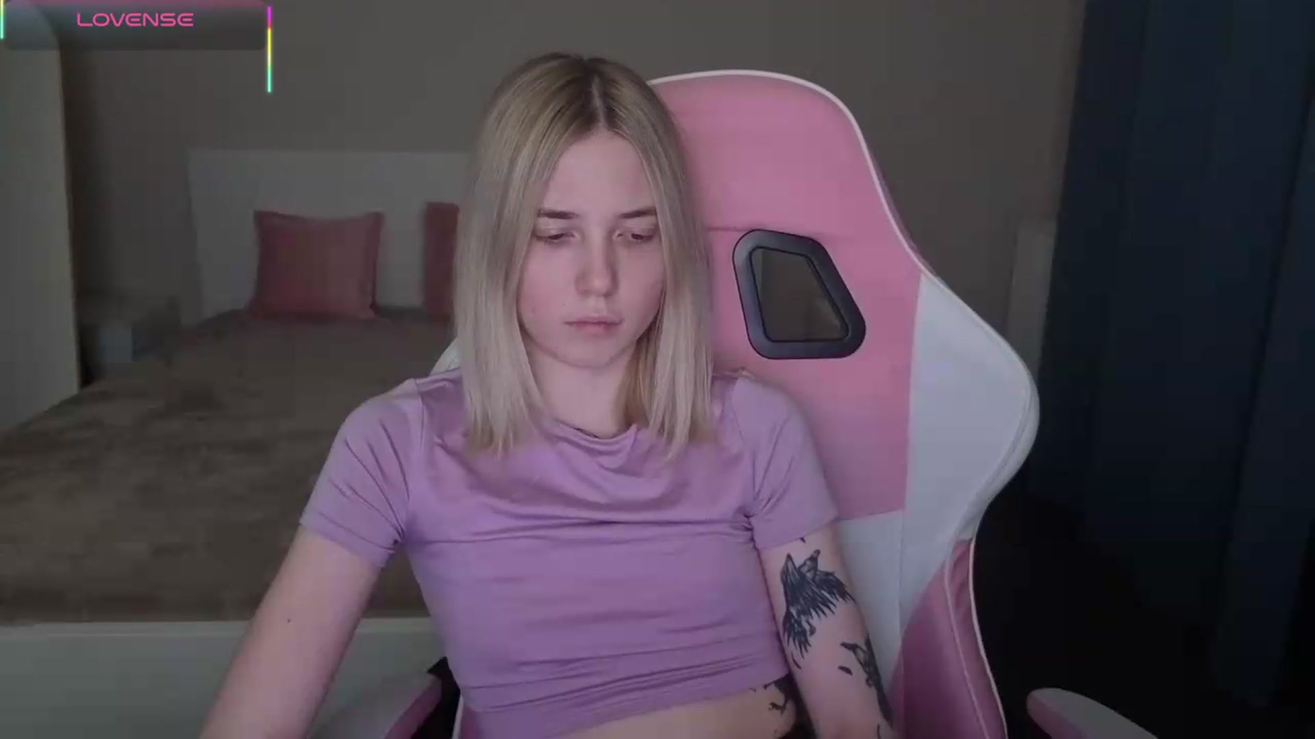 Gallery image thumbnail from Serphelia's myfreecams stream on, 05/02/2026, 19:47 image 6 of 20