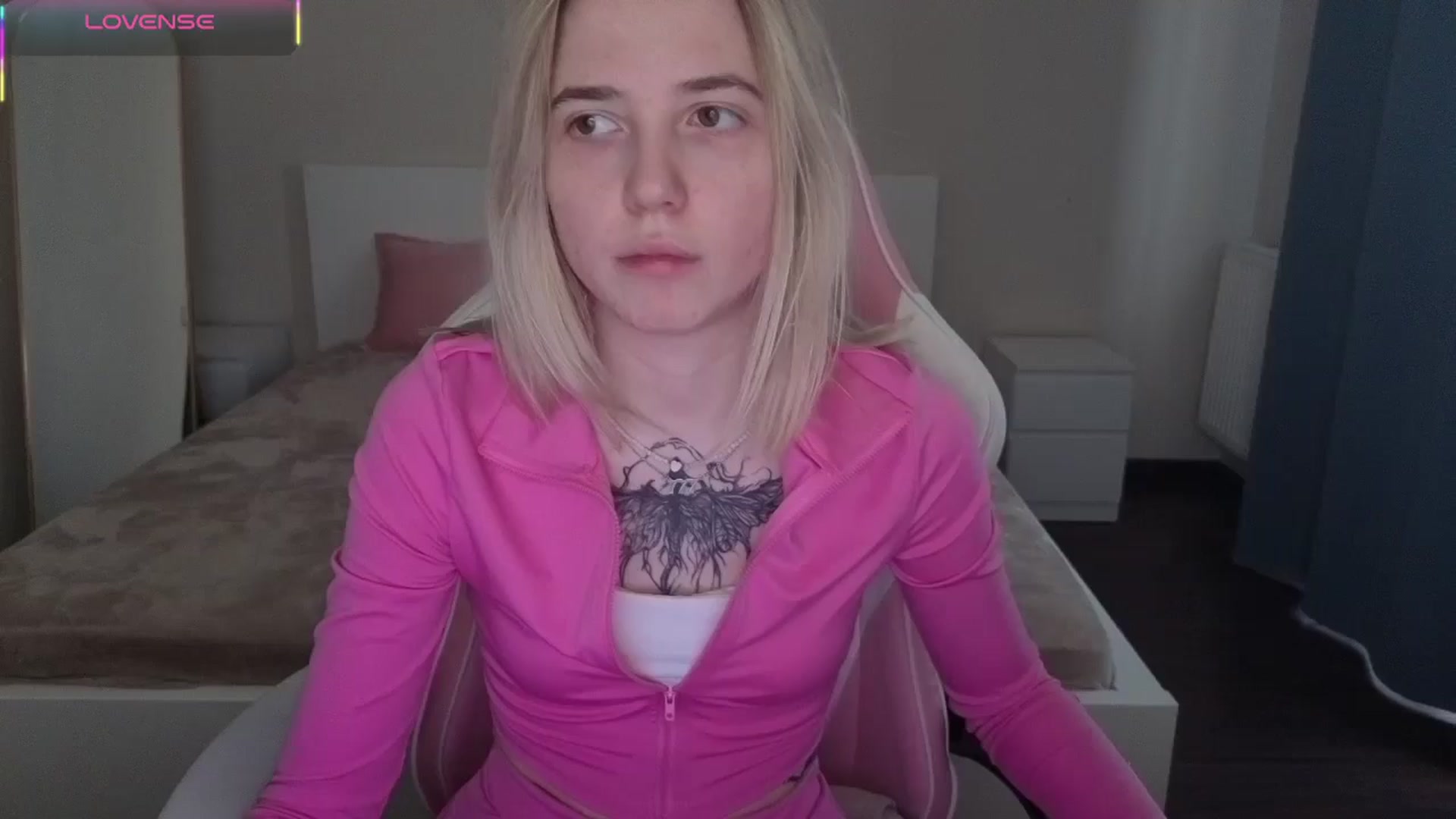 Gallery image thumbnail from Serphelia's myfreecams stream on, 05/03/2026, 16:59 image 1 of 20