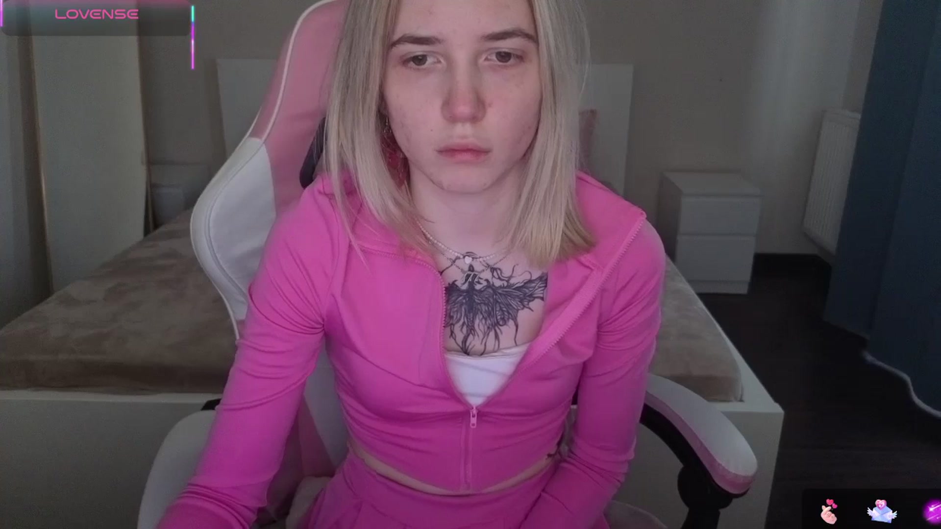 Gallery image thumbnail from Serphelia's myfreecams stream on, 05/03/2026, 16:59 image 5 of 20