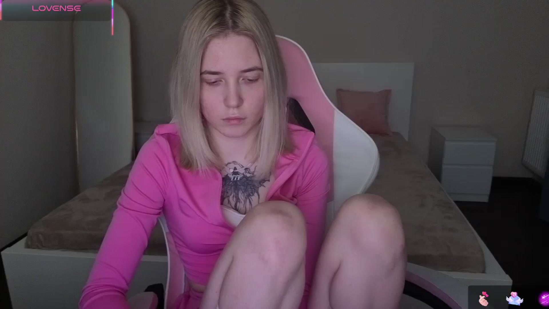 Gallery image thumbnail from Serphelia's myfreecams stream on, 05/03/2026, 19:59 image 11 of 20