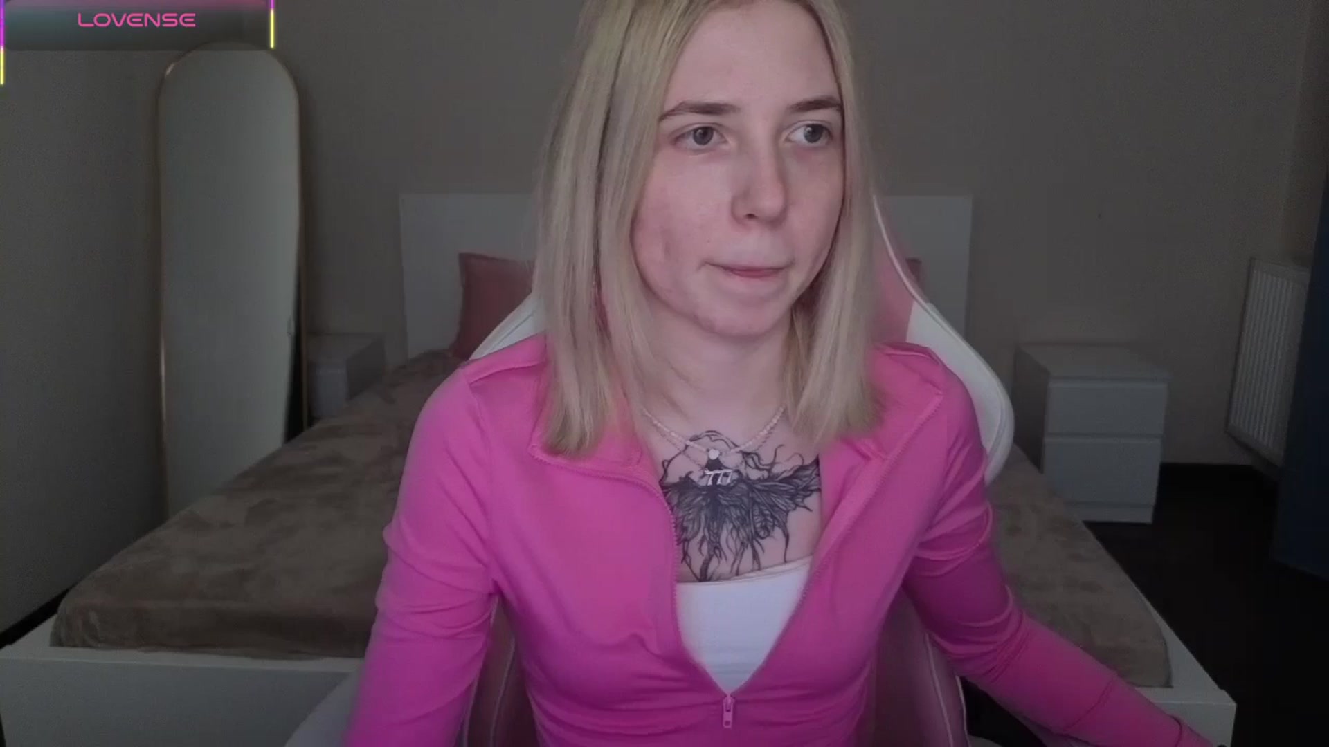 Gallery image thumbnail from Serphelia's myfreecams stream on, 05/03/2026, 19:59 image 9 of 20