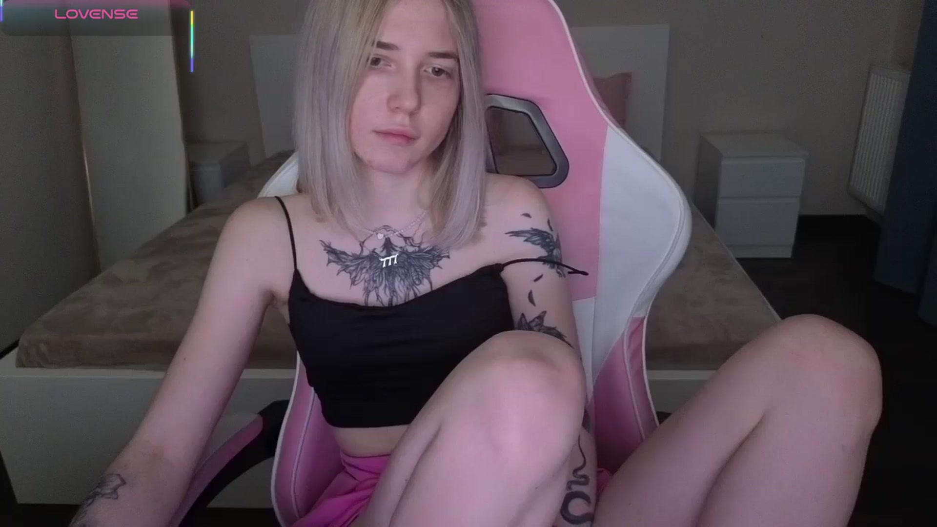 Gallery image thumbnail from Serphelia's myfreecams stream on, 05/05/2026, 22:20 image 19 of 20