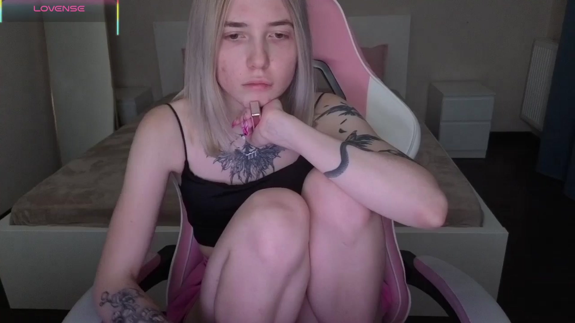 Gallery image thumbnail from Serphelia's myfreecams stream on, 05/05/2026, 22:20 image 18 of 20