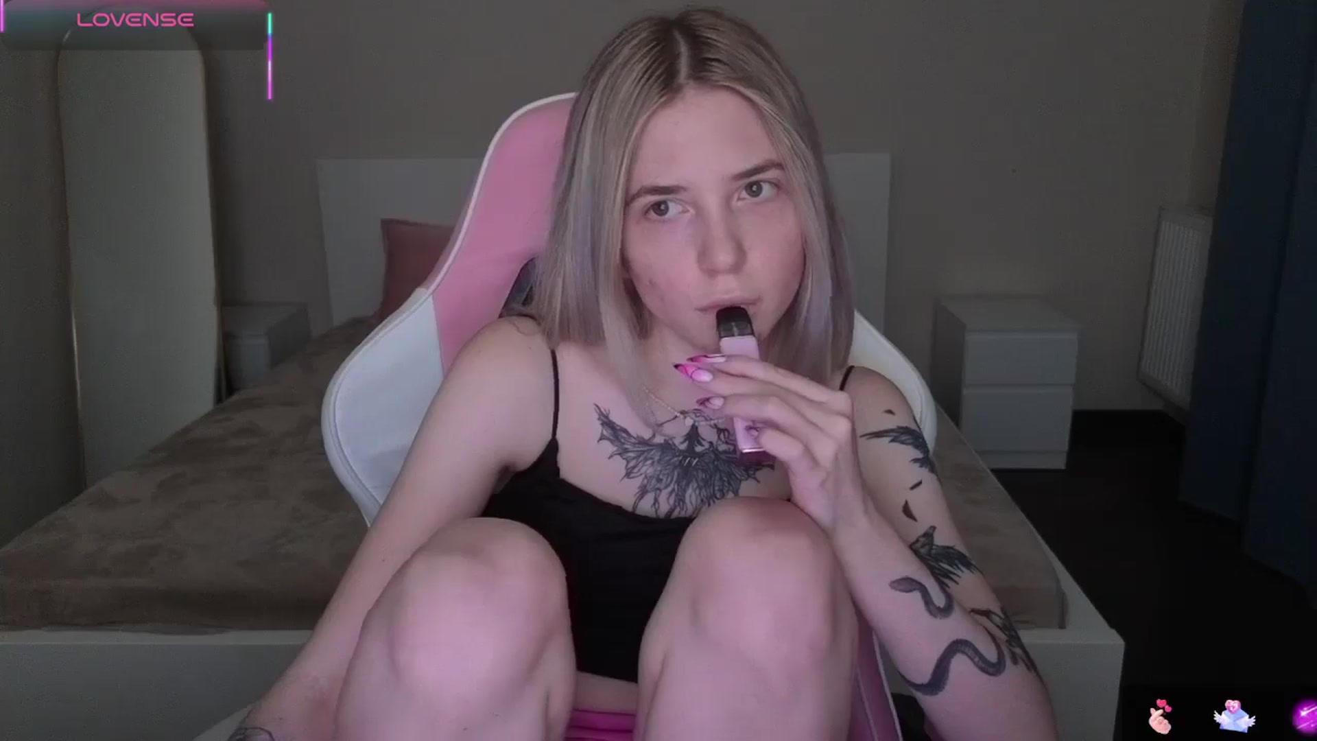 Gallery image thumbnail from Serphelia's myfreecams stream on, 05/05/2026, 22:20 image 20 of 20