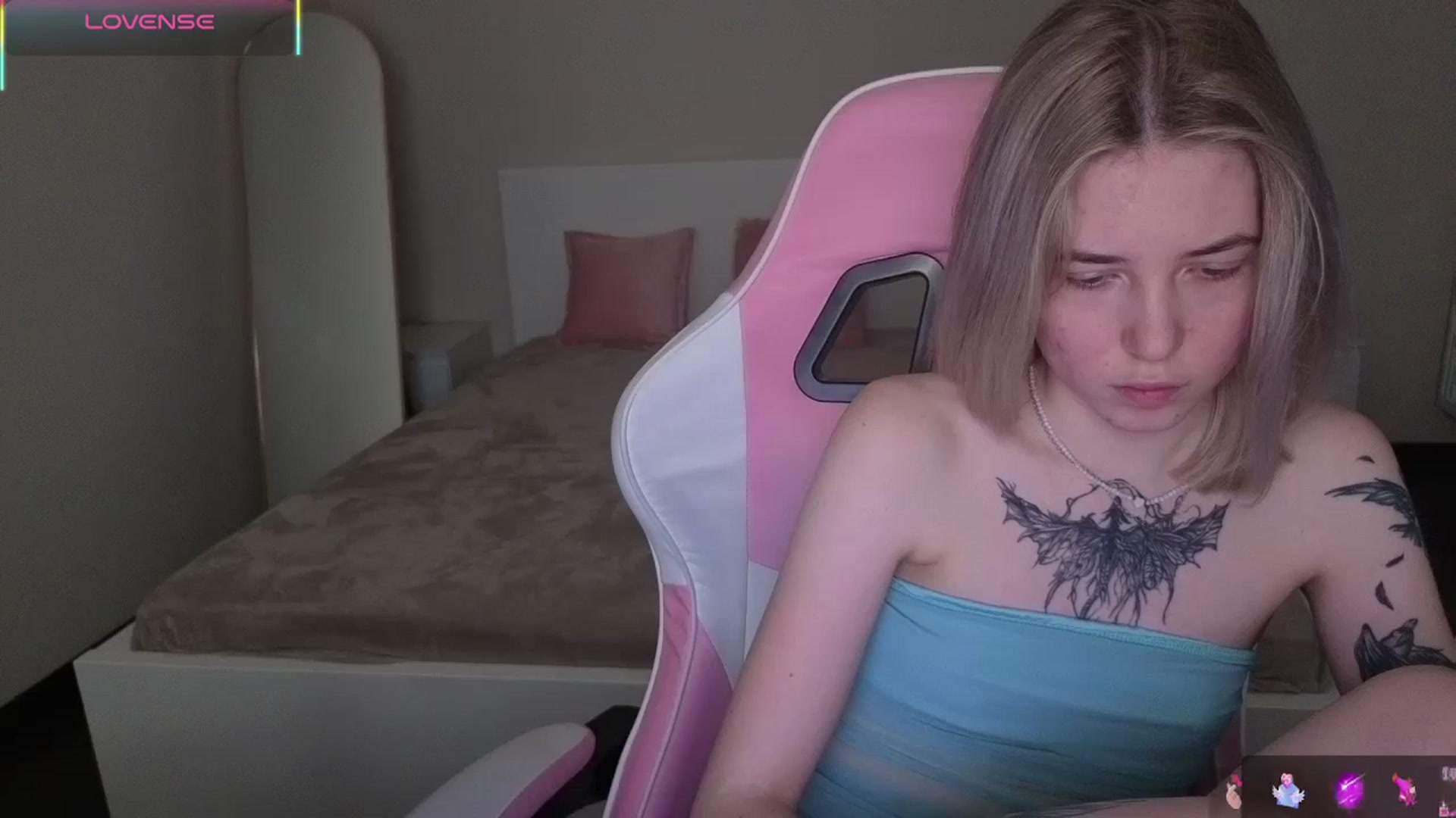 Gallery image thumbnail from Serphelia's myfreecams stream on, 05/07/2026, 18:52 image 13 of 20