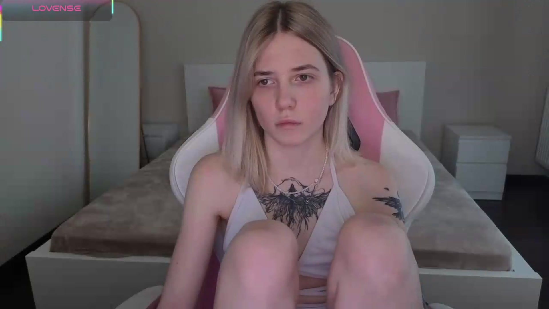 Gallery image thumbnail from Serphelia's myfreecams stream on, 05/12/2026, 17:25 image 9 of 20