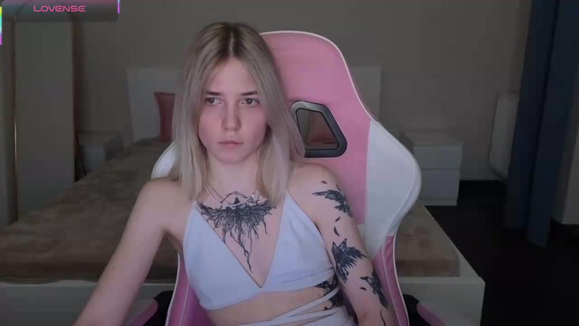 Gallery image thumbnail from Serphelia's myfreecams stream on, 05/12/2026, 22:44 image 15 of 20