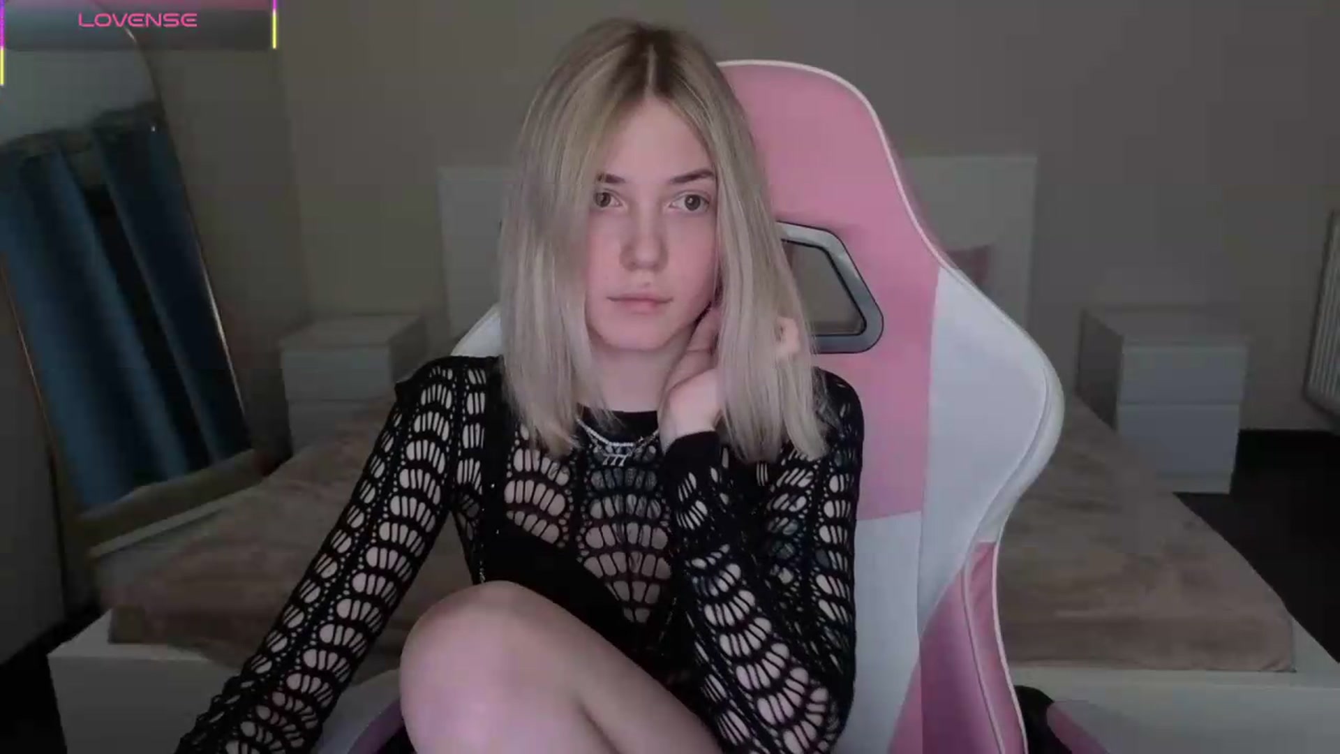 Gallery image thumbnail from Serphelia's myfreecams stream on, 05/14/2026, 21:32 image 7 of 20