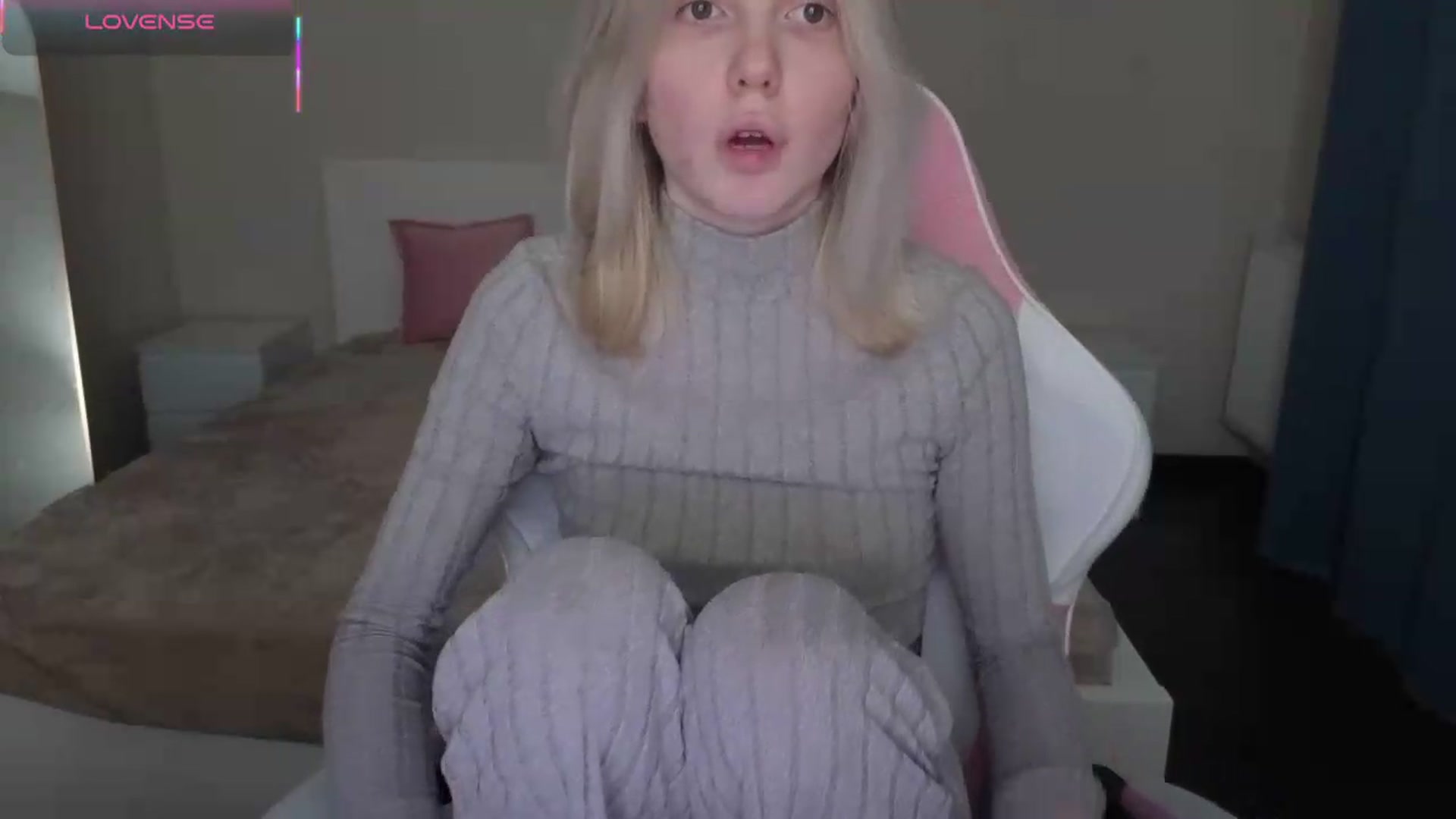 Gallery image thumbnail from Serphelia's myfreecams stream on, 05/18/2026, 17:12 image 19 of 20