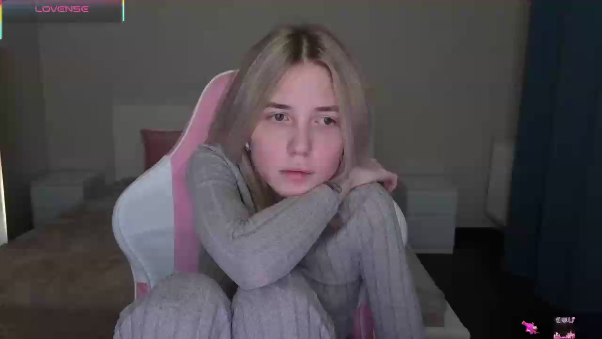 Gallery image thumbnail from Serphelia's myfreecams stream on, 05/18/2026, 21:13 image 15 of 20