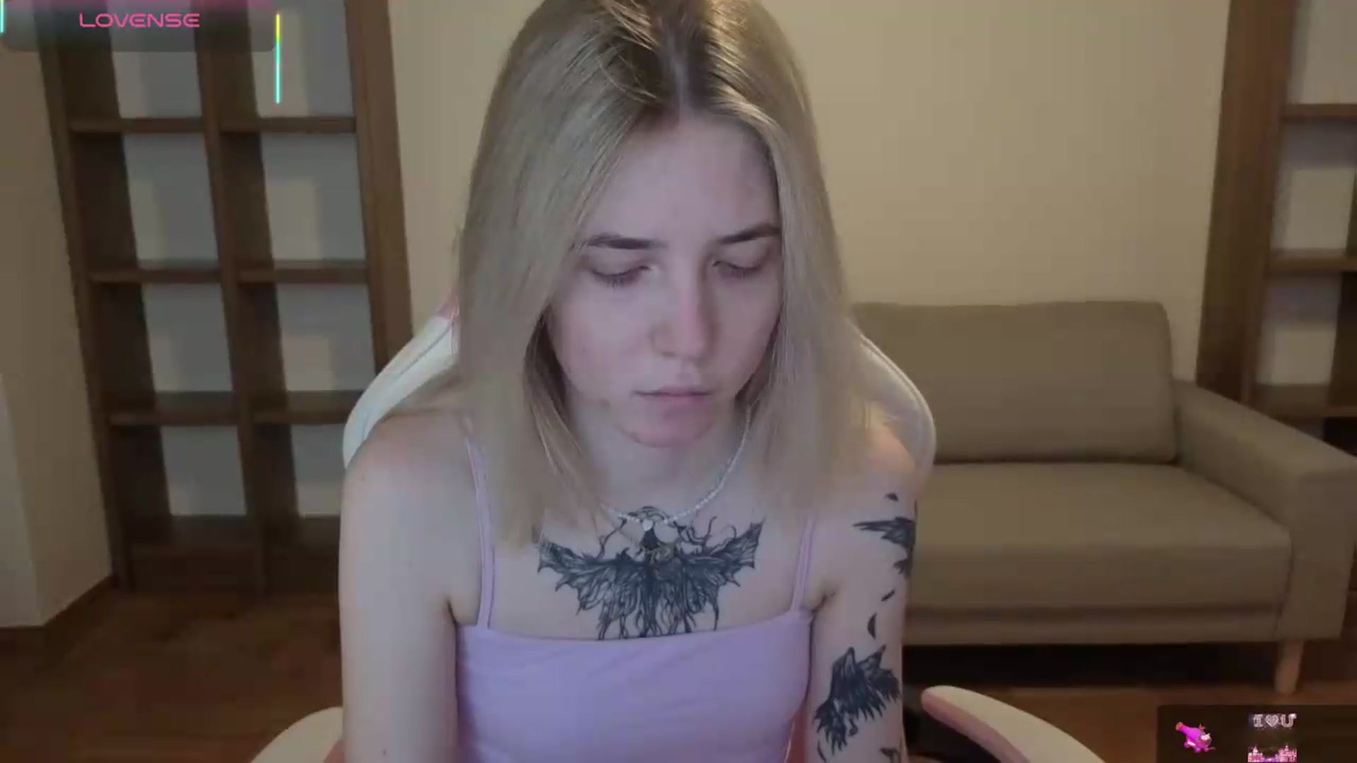 Gallery image thumbnail from Serphelia's myfreecams stream on, 05/19/2026, 18:44 image 16 of 20